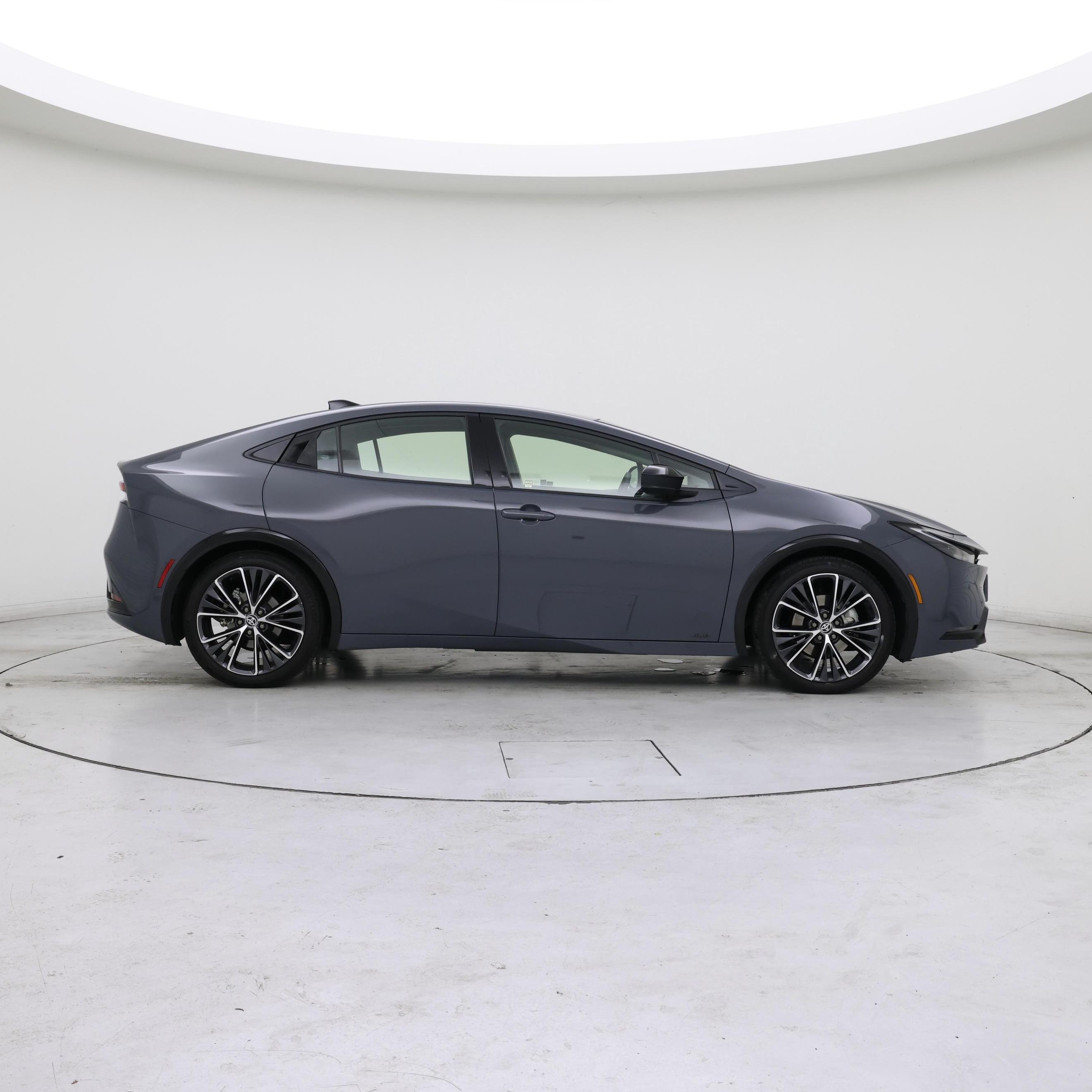 Thumbnail: 2024 Toyota Prius - 7