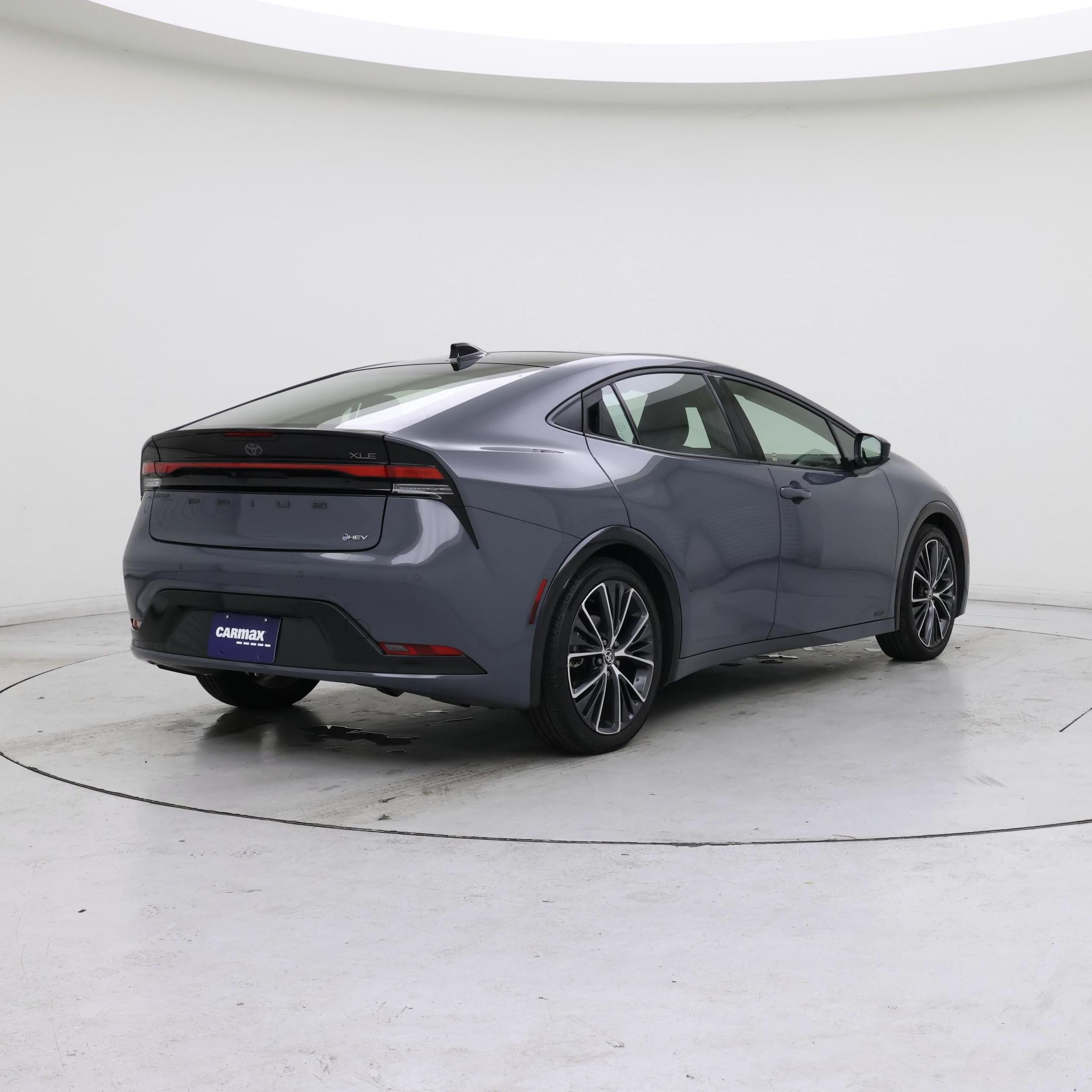 Thumbnail: 2024 Toyota Prius - 8