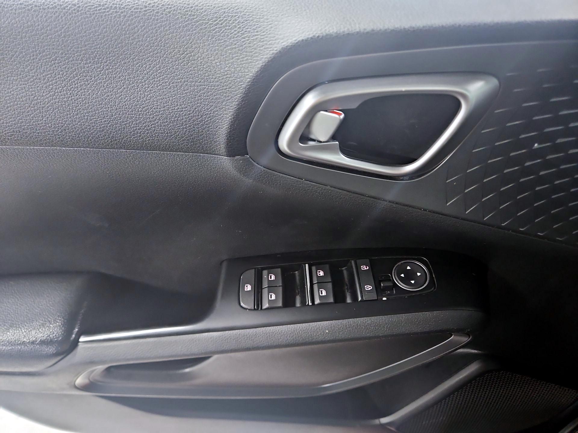 Thumbnail: 2020 Kia Soul - 12