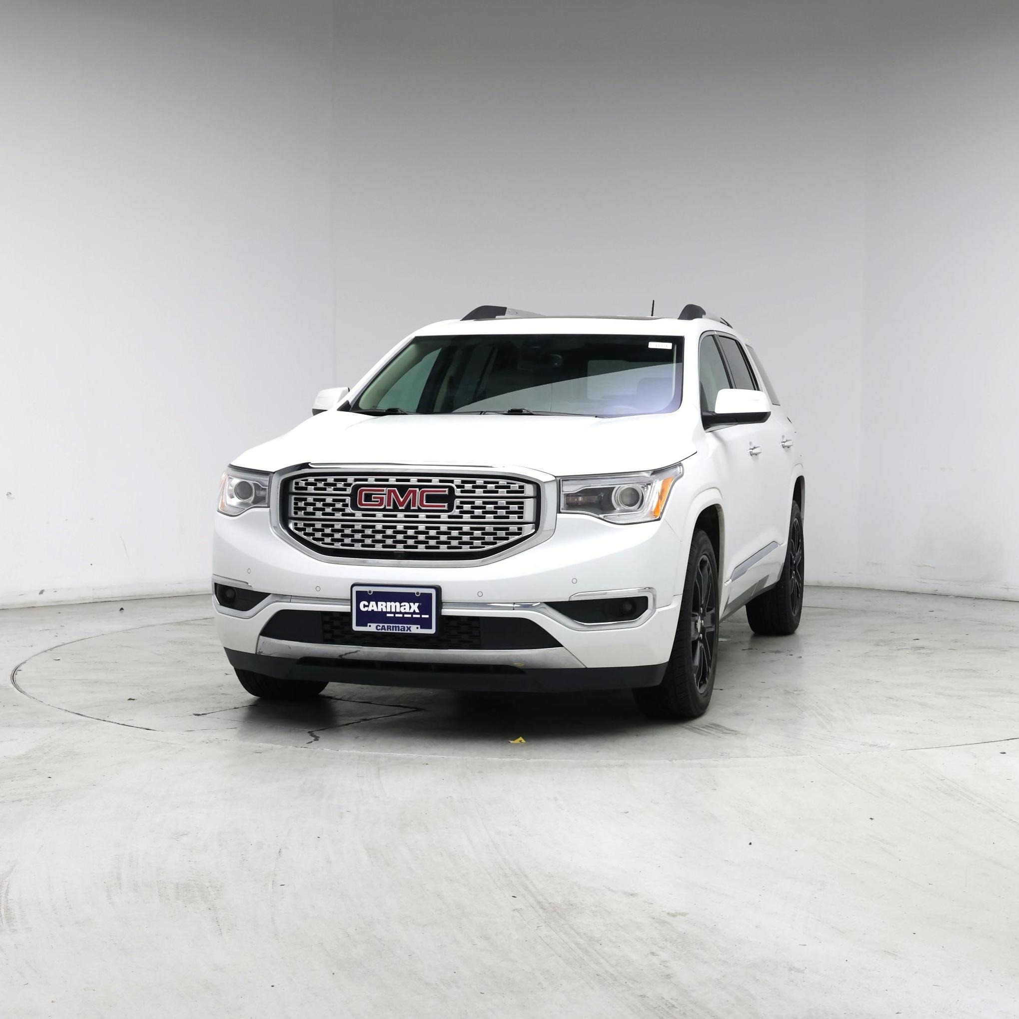 Thumbnail: 2017 GMC Acadia - 4