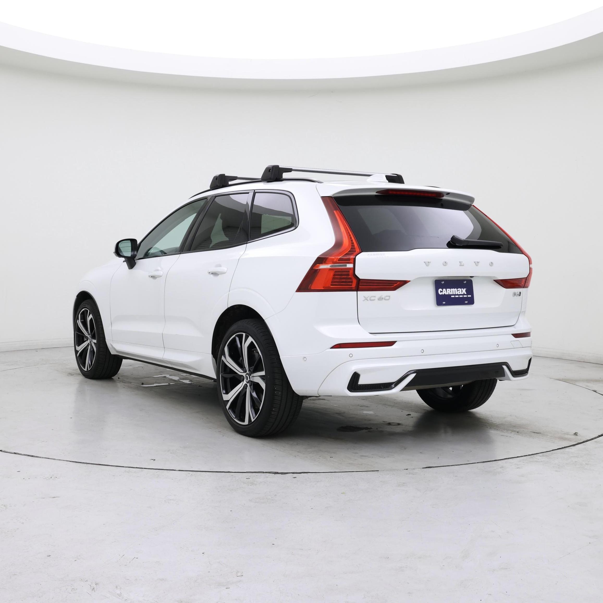 Thumbnail: 2023 Volvo XC60 - 2