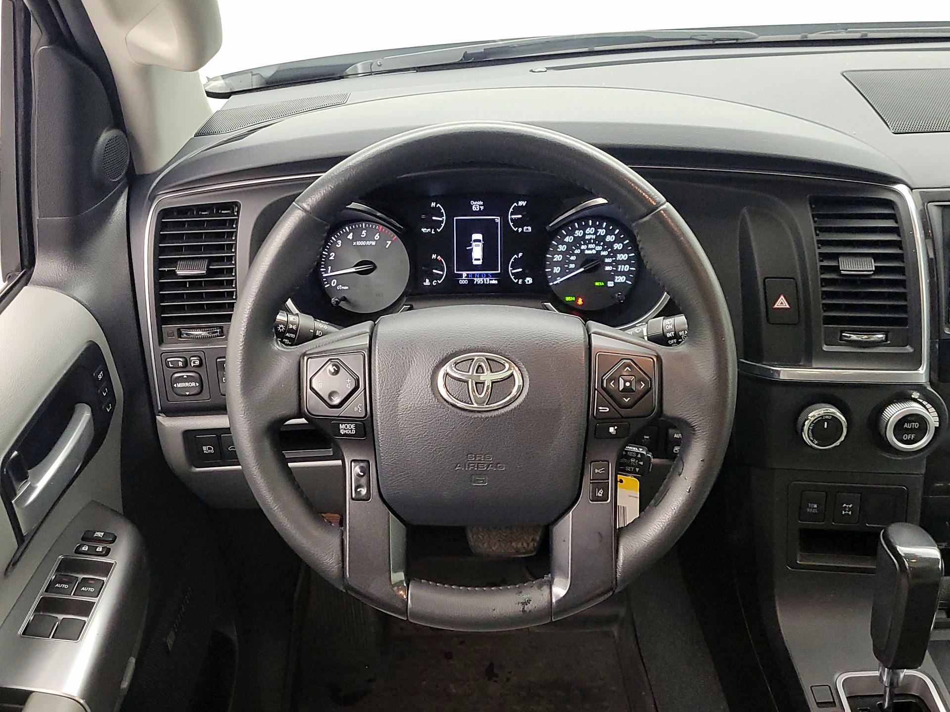 Thumbnail: 2019 Toyota Sequoia - 10