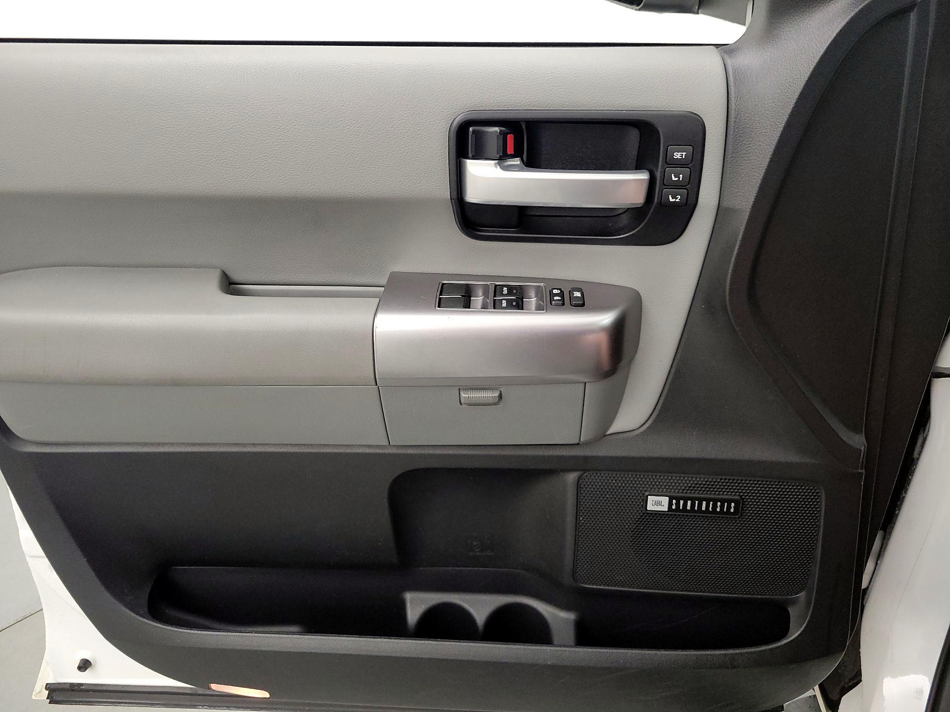 Thumbnail: 2019 Toyota Sequoia - 12