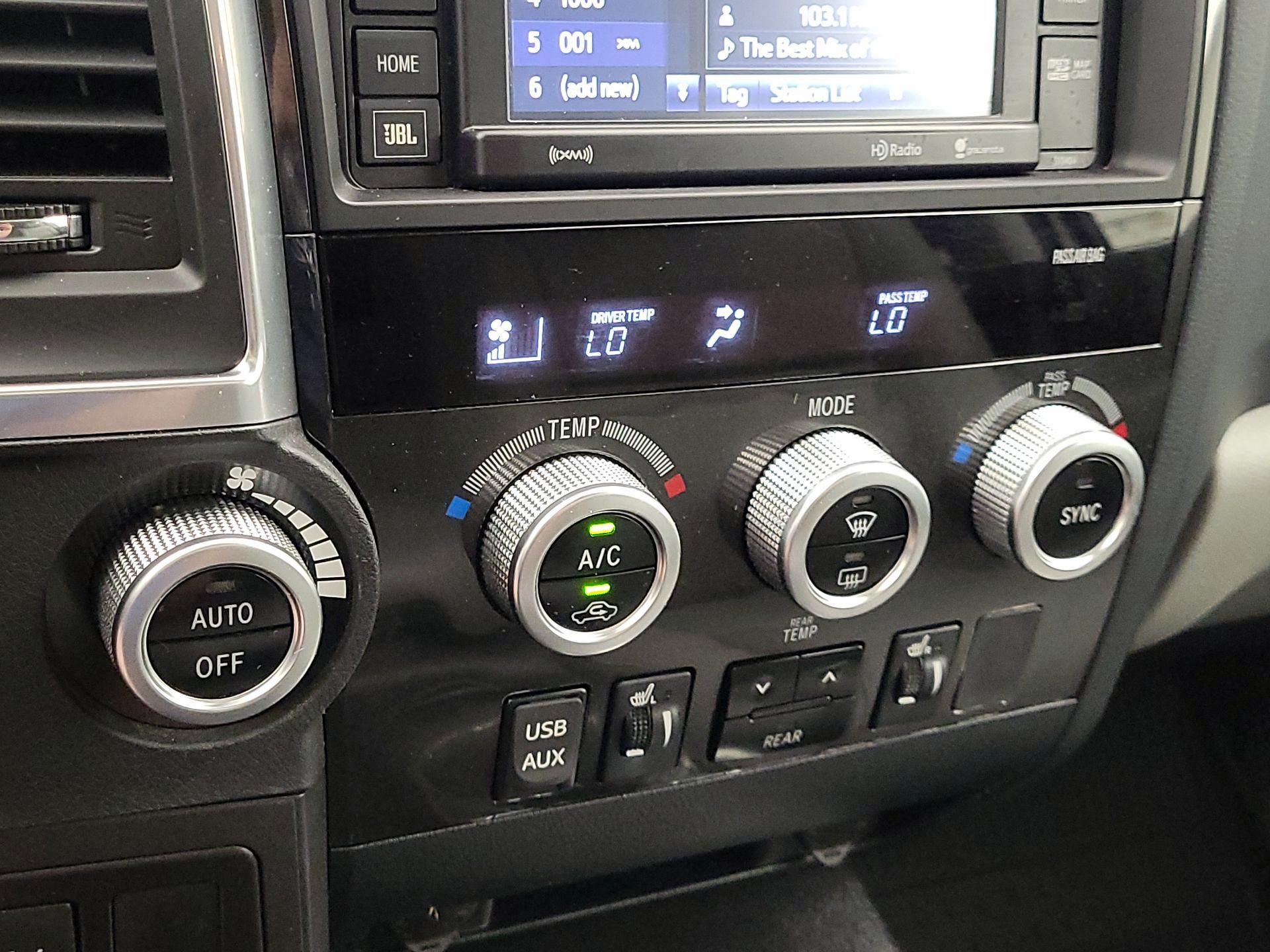 Thumbnail: 2019 Toyota Sequoia - 17