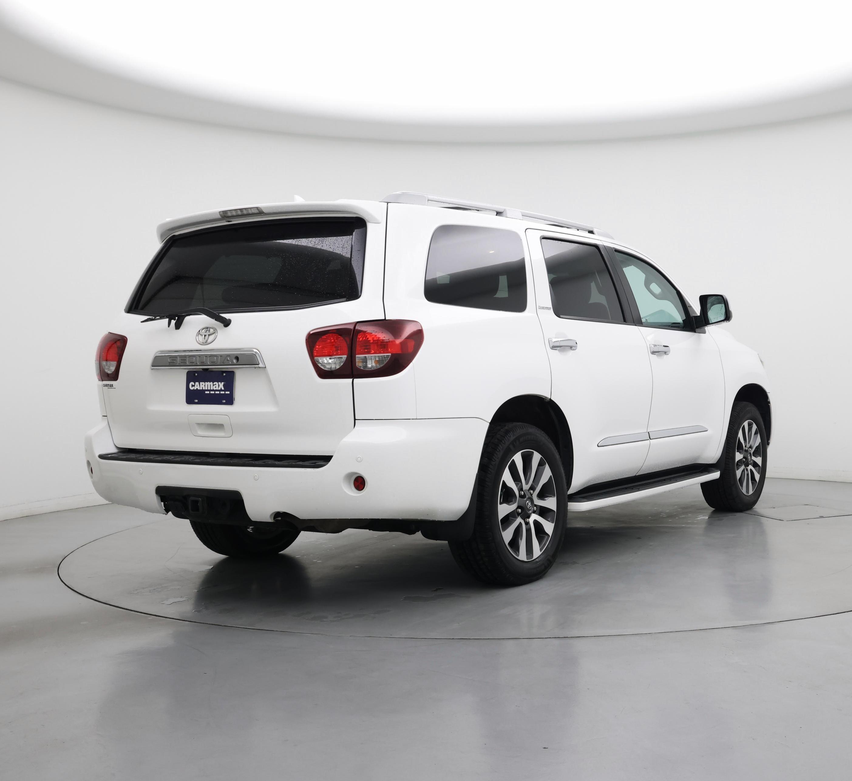 Thumbnail: 2019 Toyota Sequoia - 8