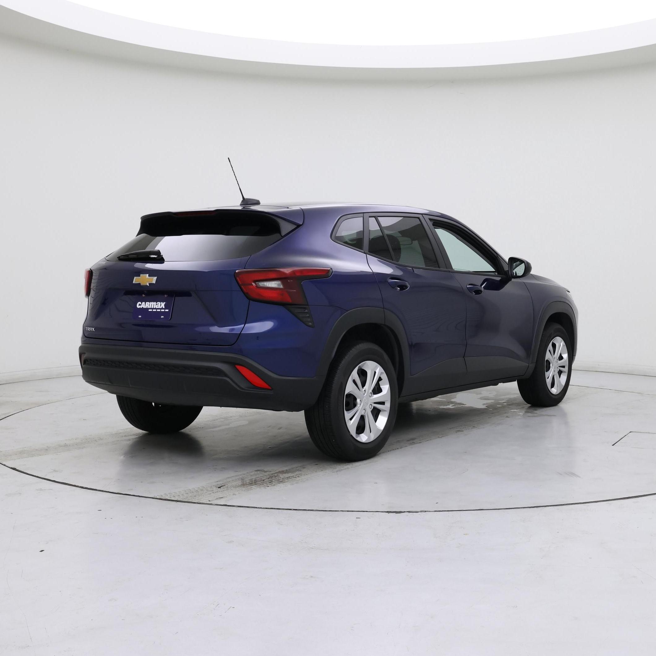Thumbnail: 2024 Chevrolet Trax - 8