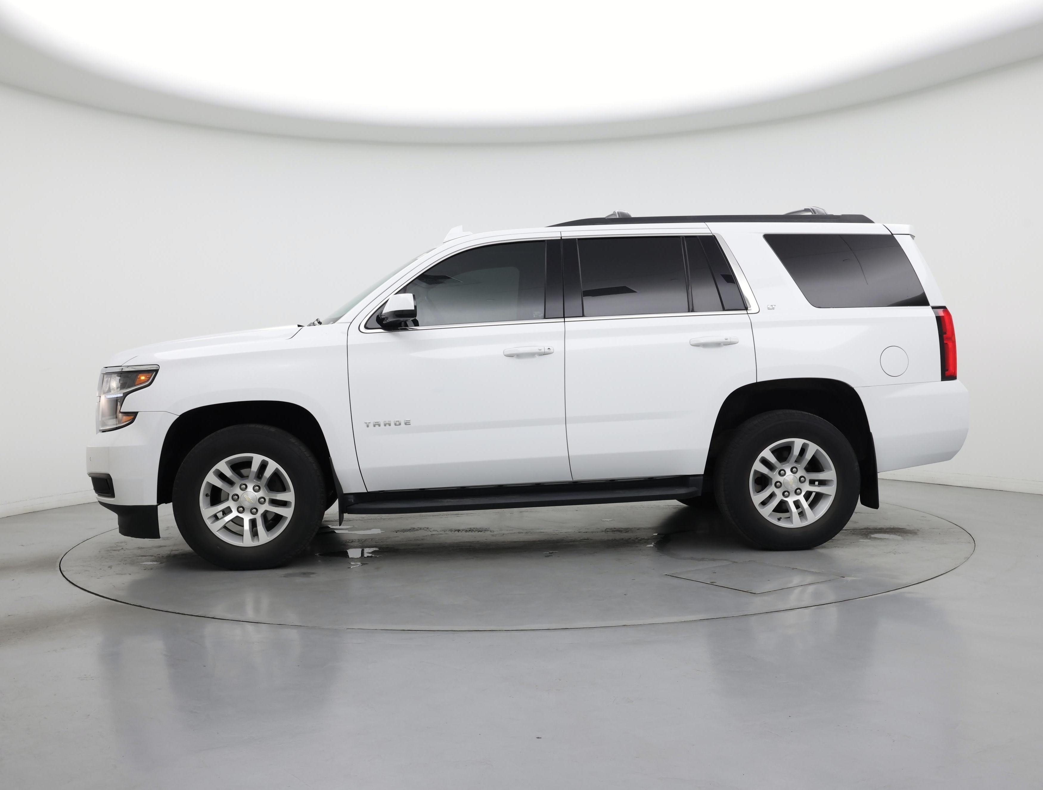 Thumbnail: 2019 Chevrolet Tahoe - 3