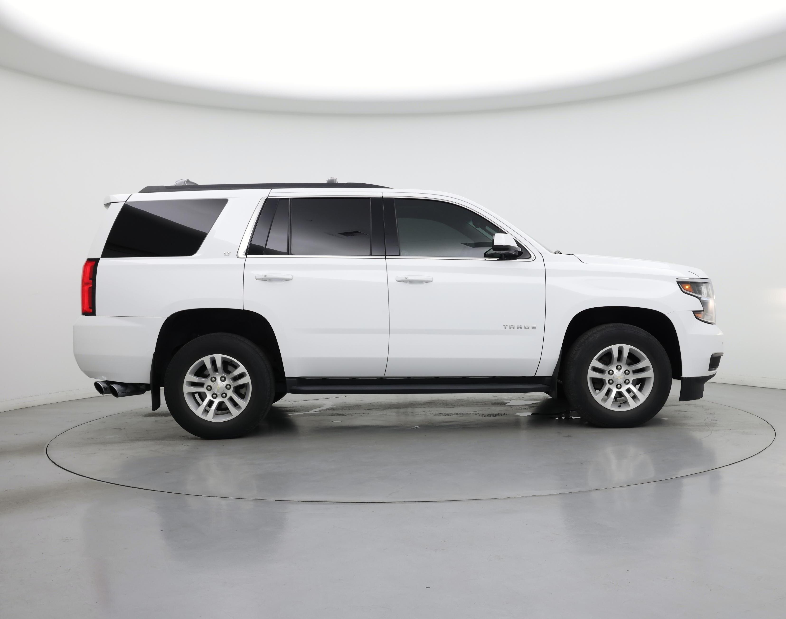 Thumbnail: 2019 Chevrolet Tahoe - 7