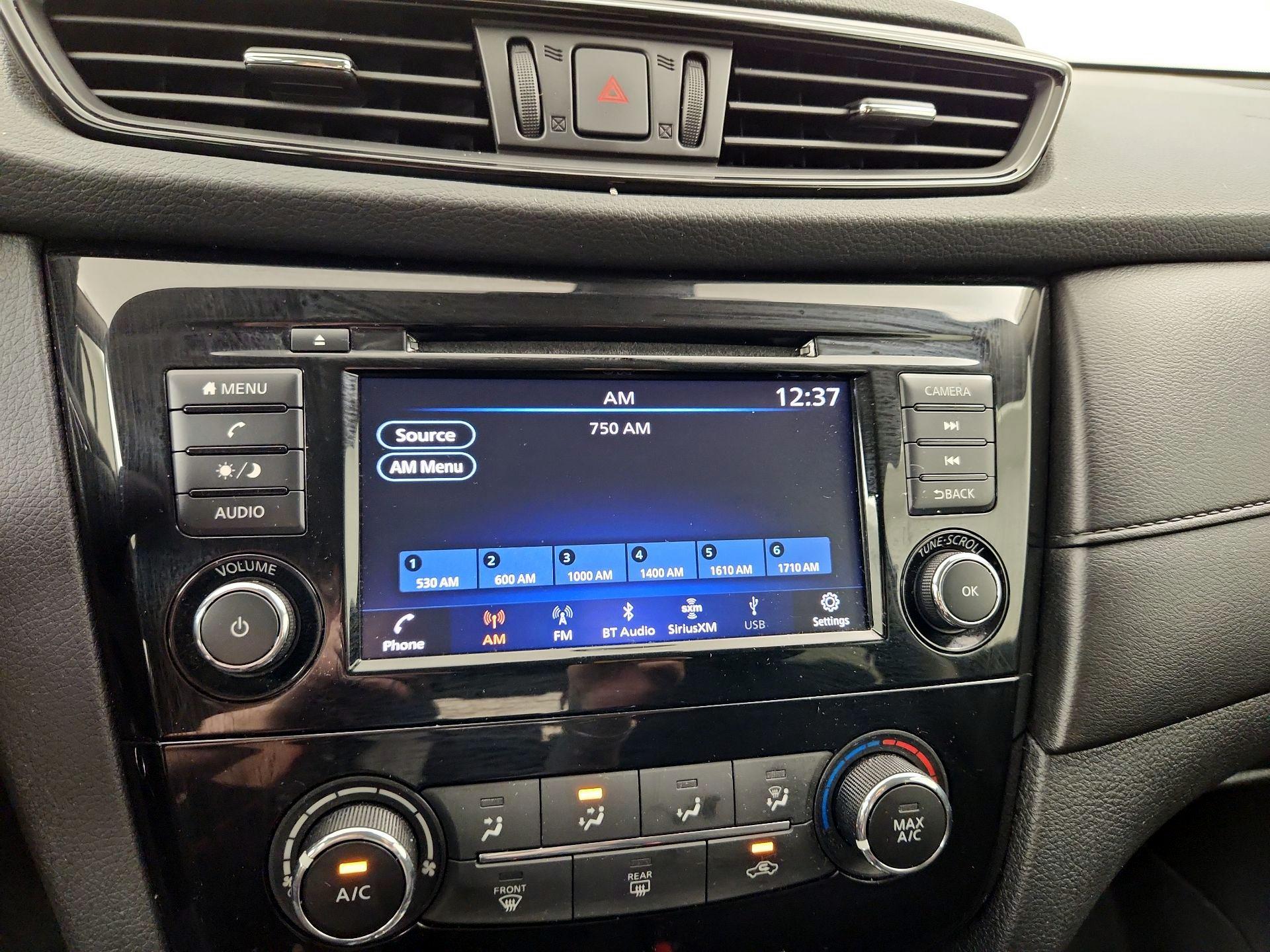 Thumbnail: 2020 Nissan Rogue - 15