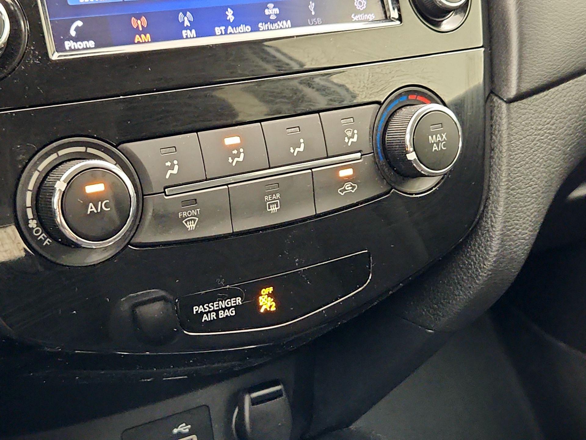 Thumbnail: 2020 Nissan Rogue - 16