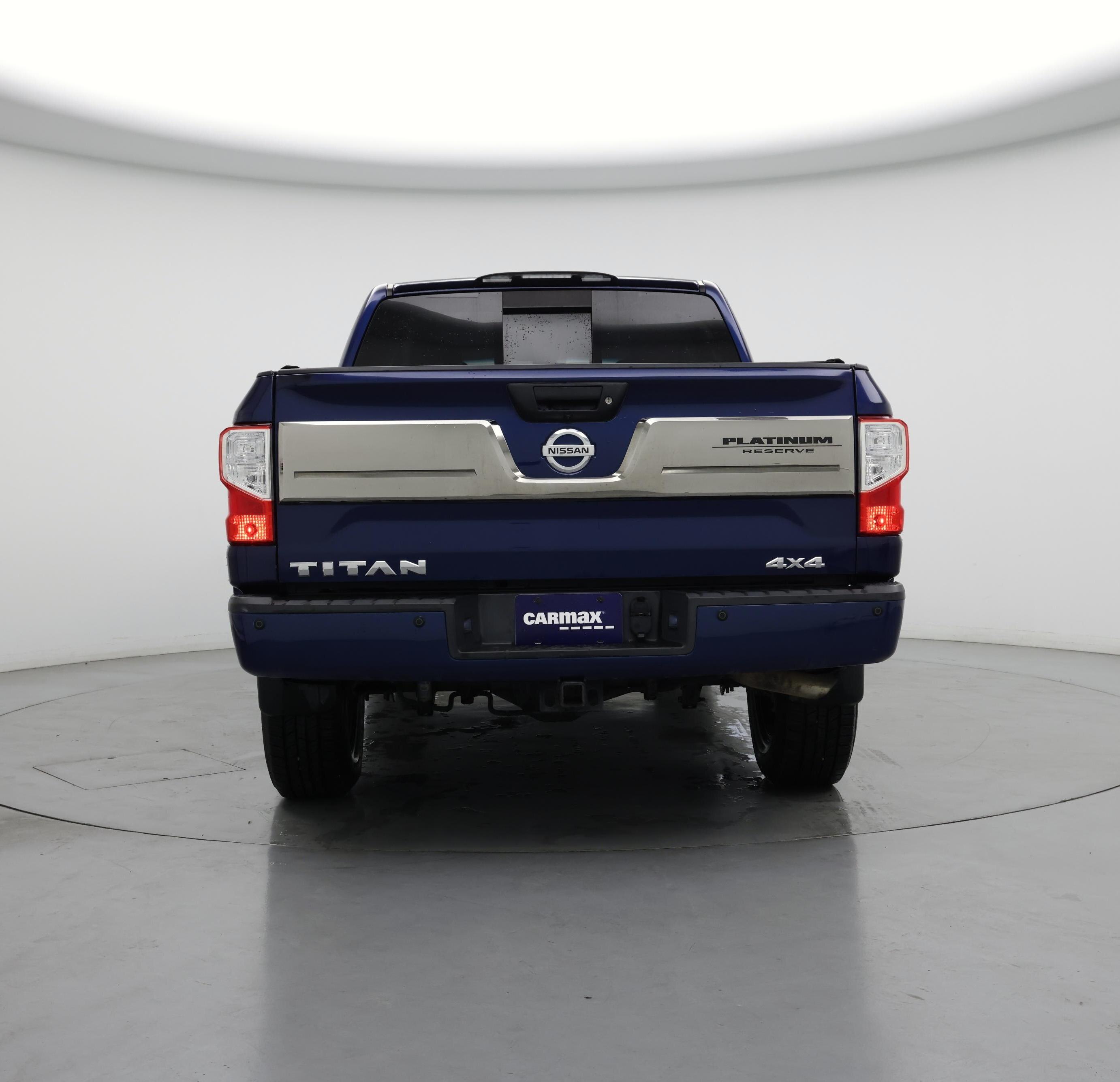 Thumbnail: 2017 Nissan Titan - 6