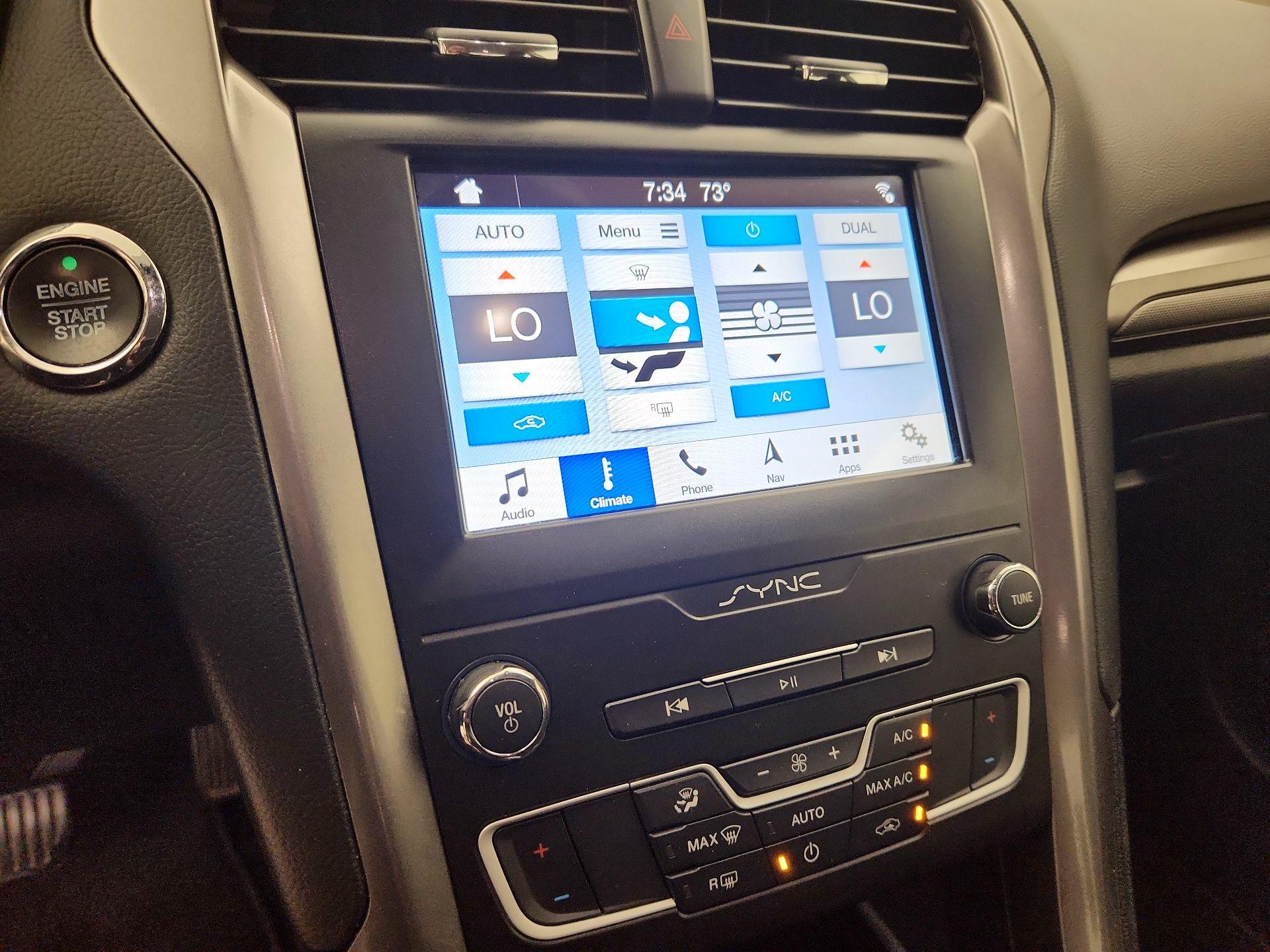 Thumbnail: 2019 Ford Fusion - 17