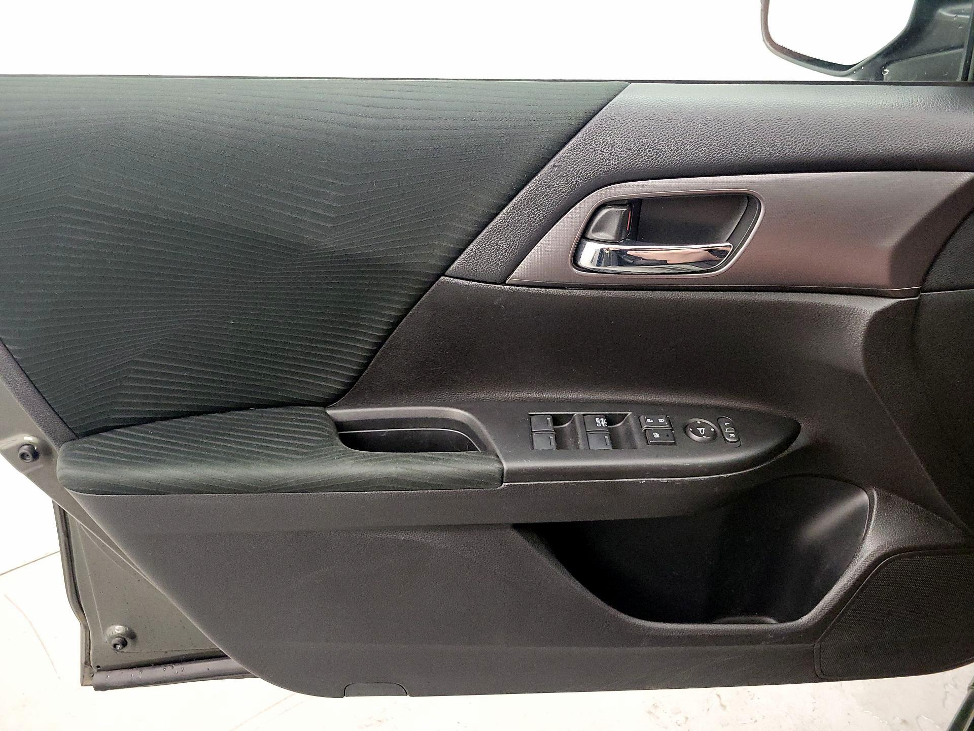 Thumbnail: 2014 Honda Accord - 12
