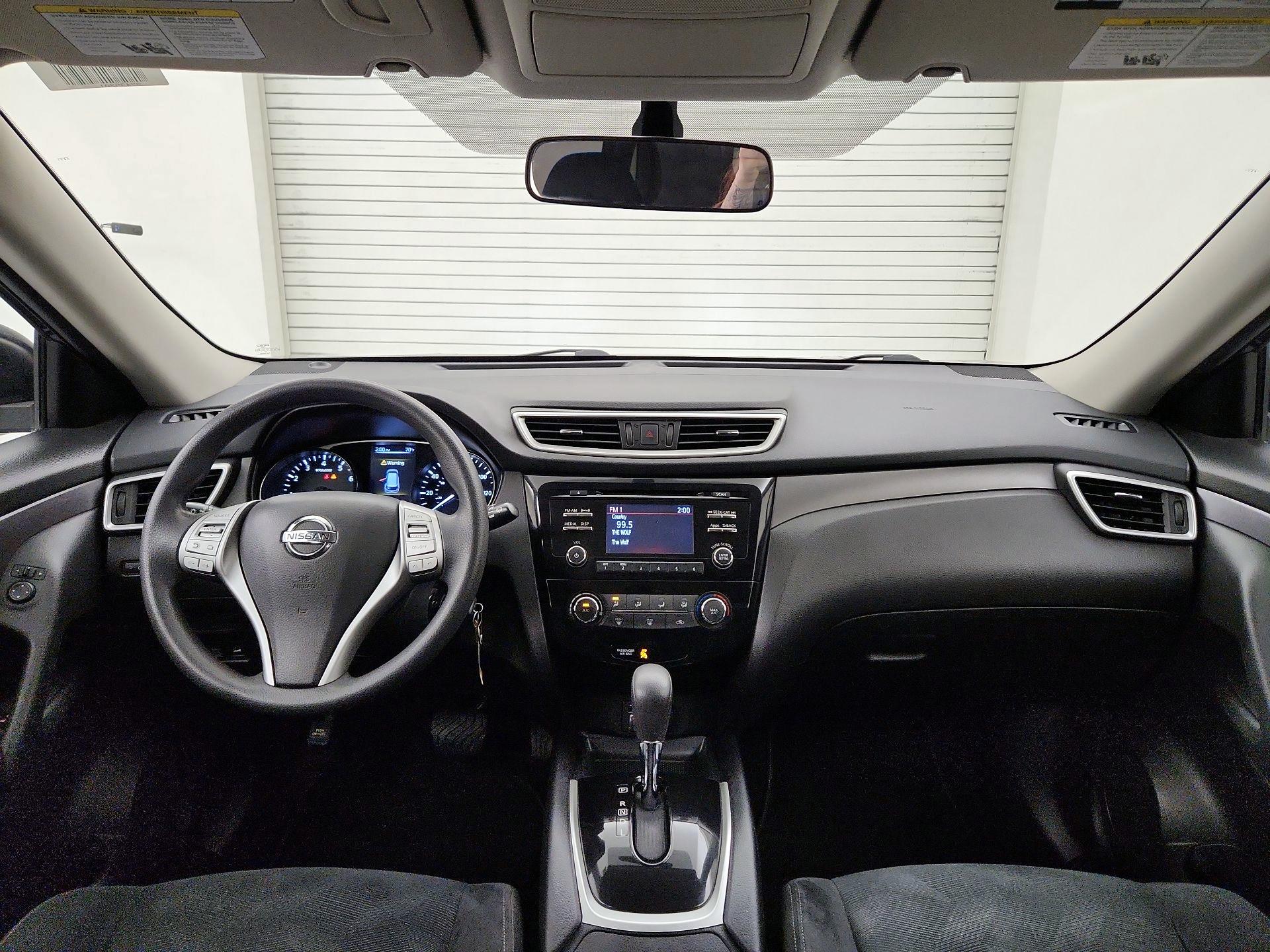 Thumbnail: 2016 Nissan Rogue - 9