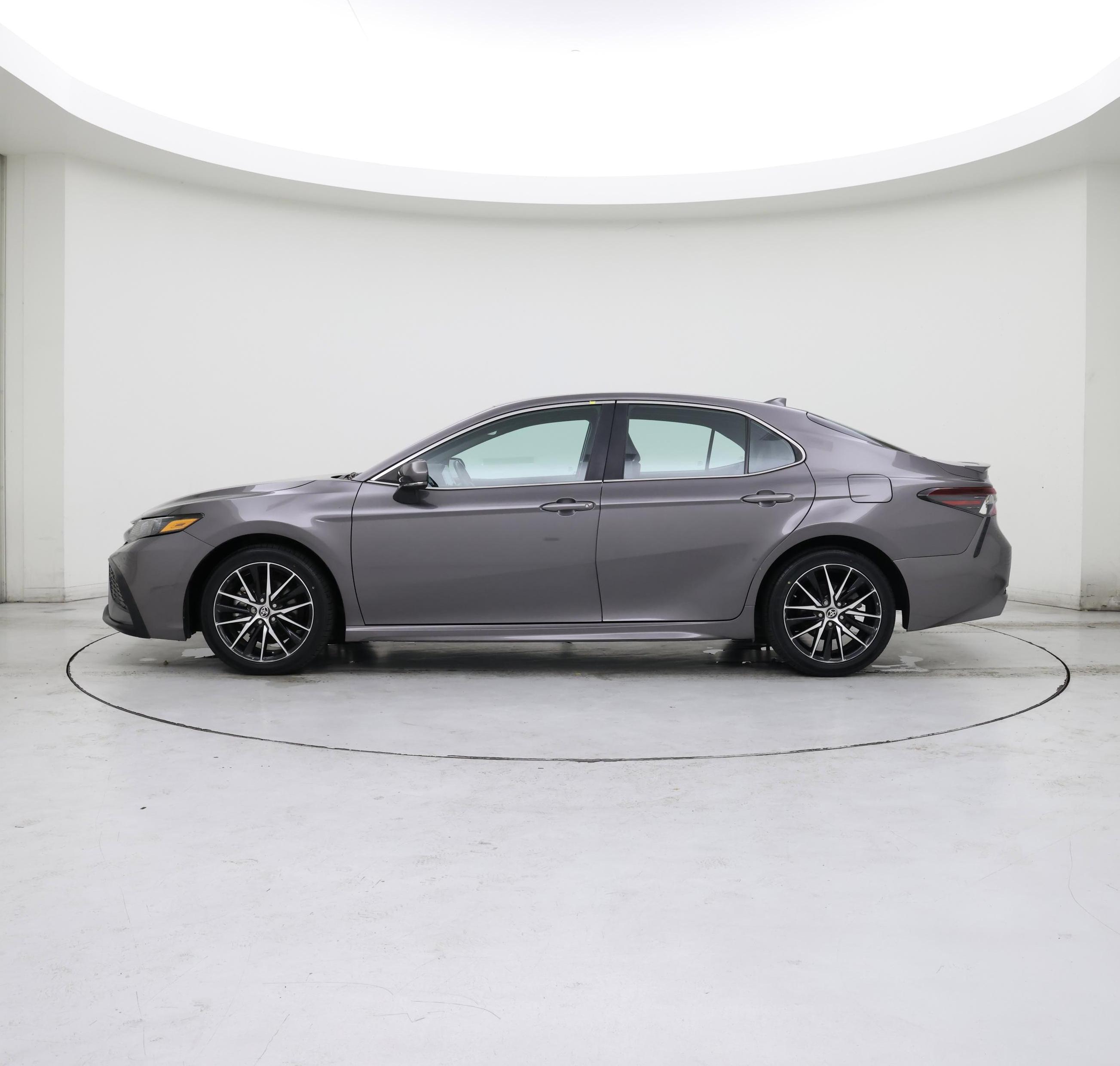 Thumbnail: 2023 Toyota Camry - 3