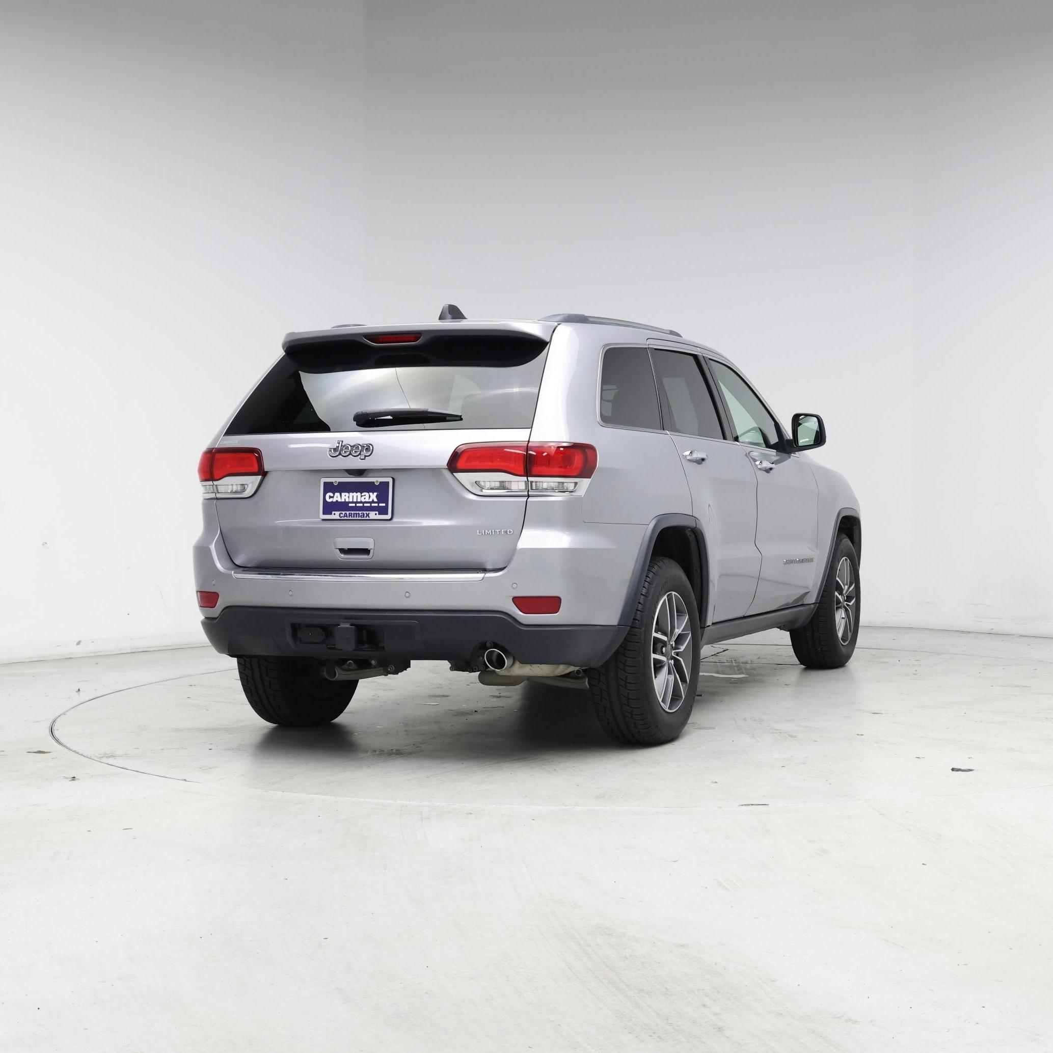 Thumbnail: 2021 Jeep Grand Cherokee - 8