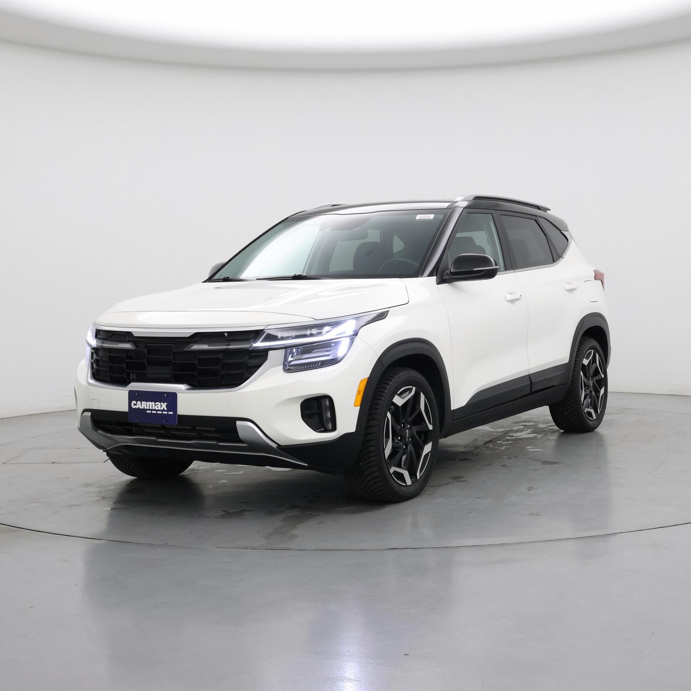 Thumbnail: 2024 Kia Seltos - 4
