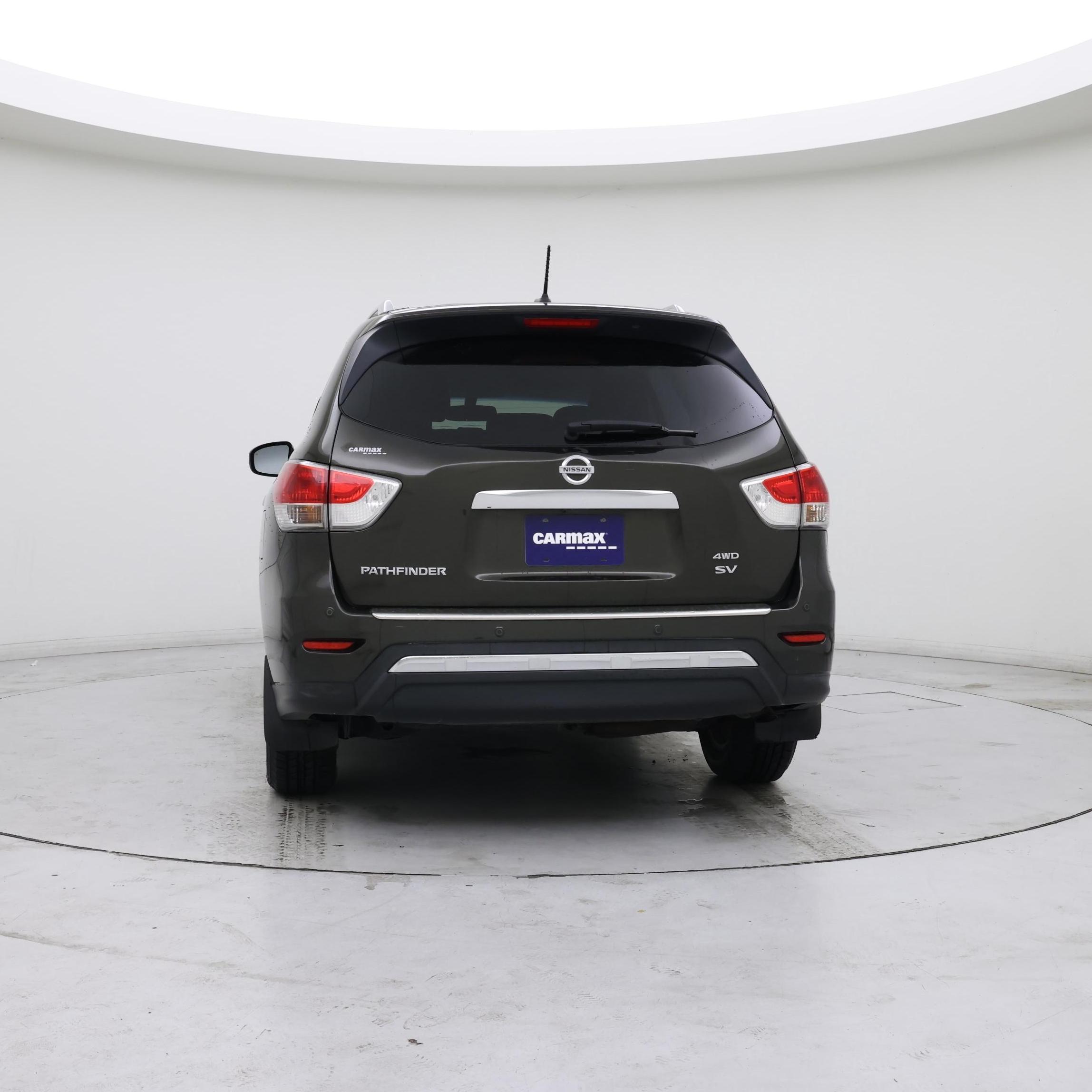 Thumbnail: 2015 Nissan Pathfinder - 6