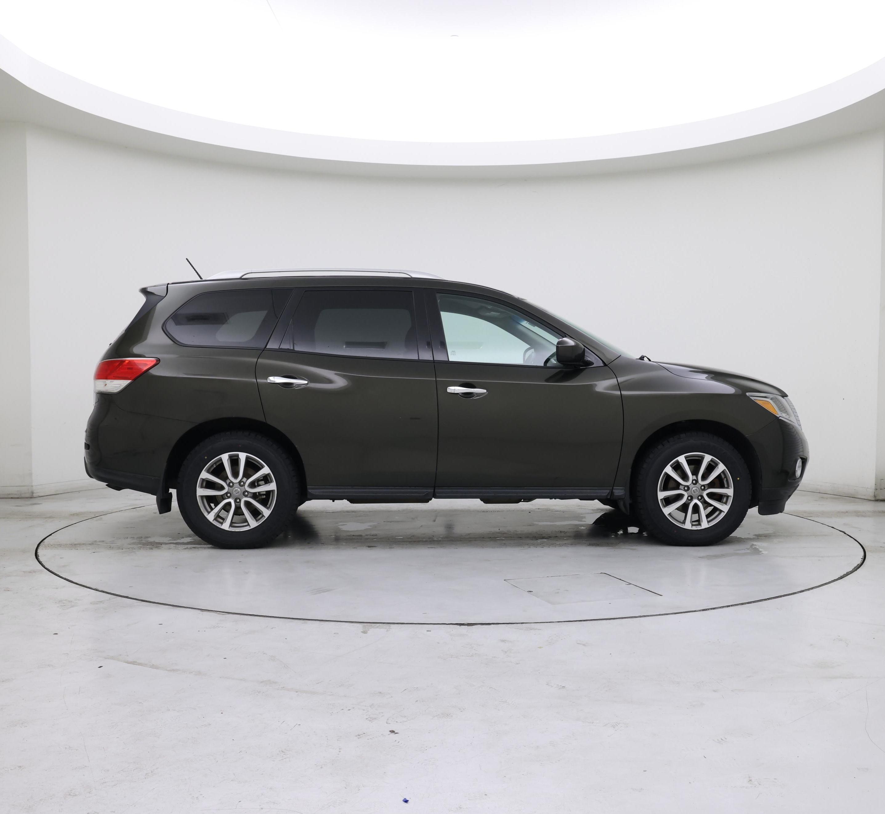 Thumbnail: 2015 Nissan Pathfinder - 7