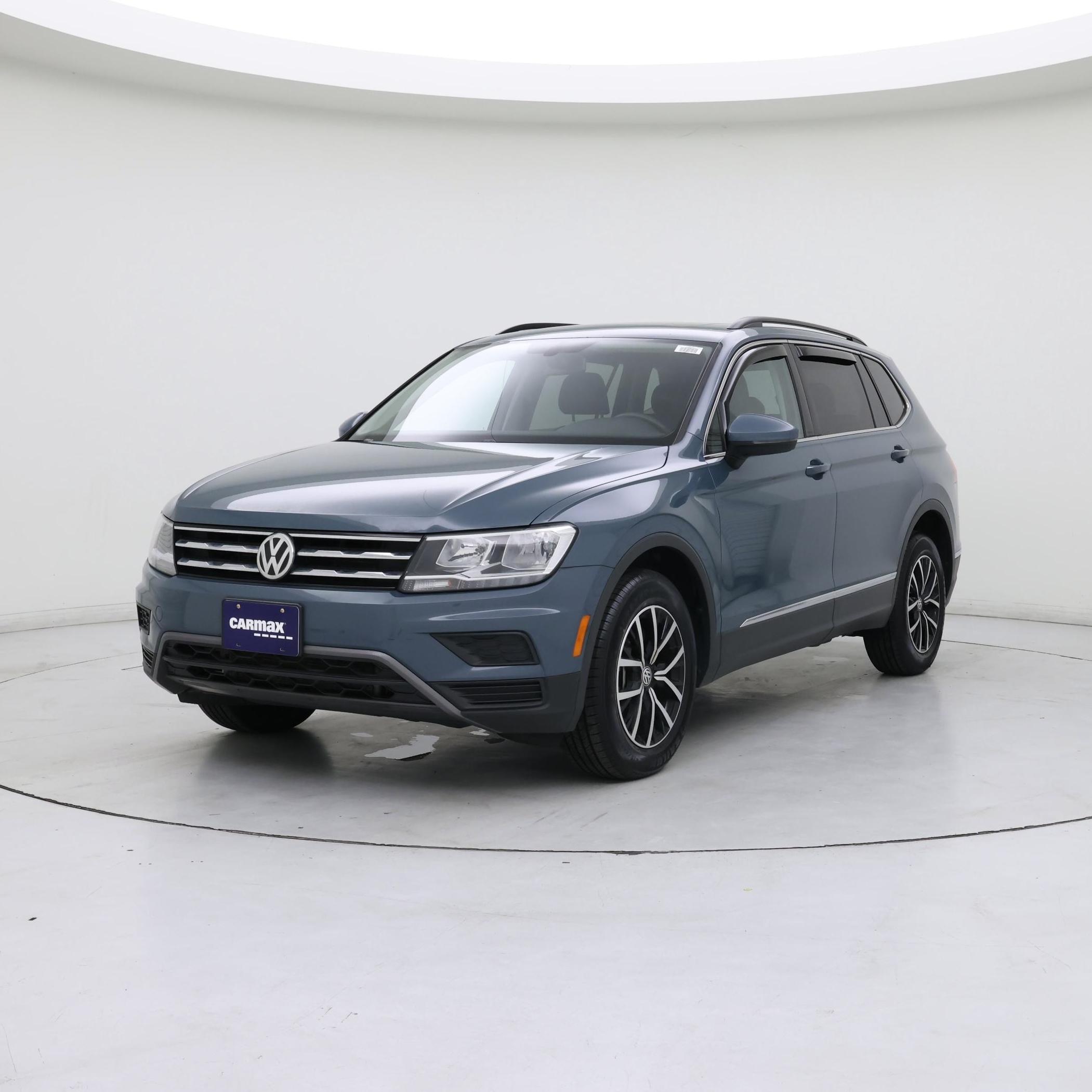 Thumbnail: 2021 Volkswagen Tiguan - 4