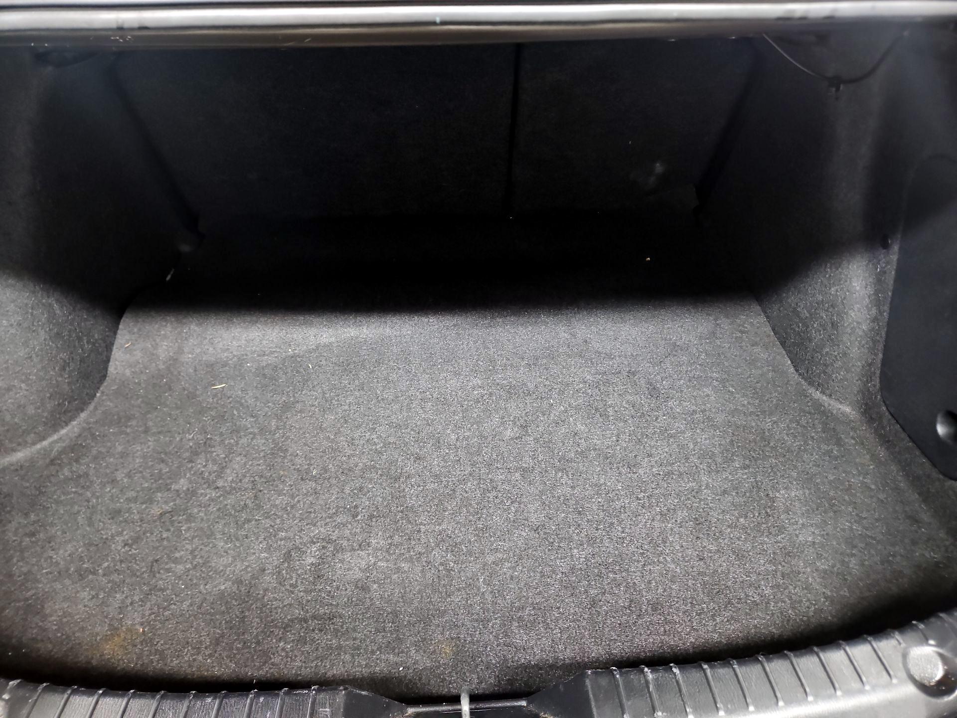 Thumbnail: 2015 Mazda Mazda3 - 19