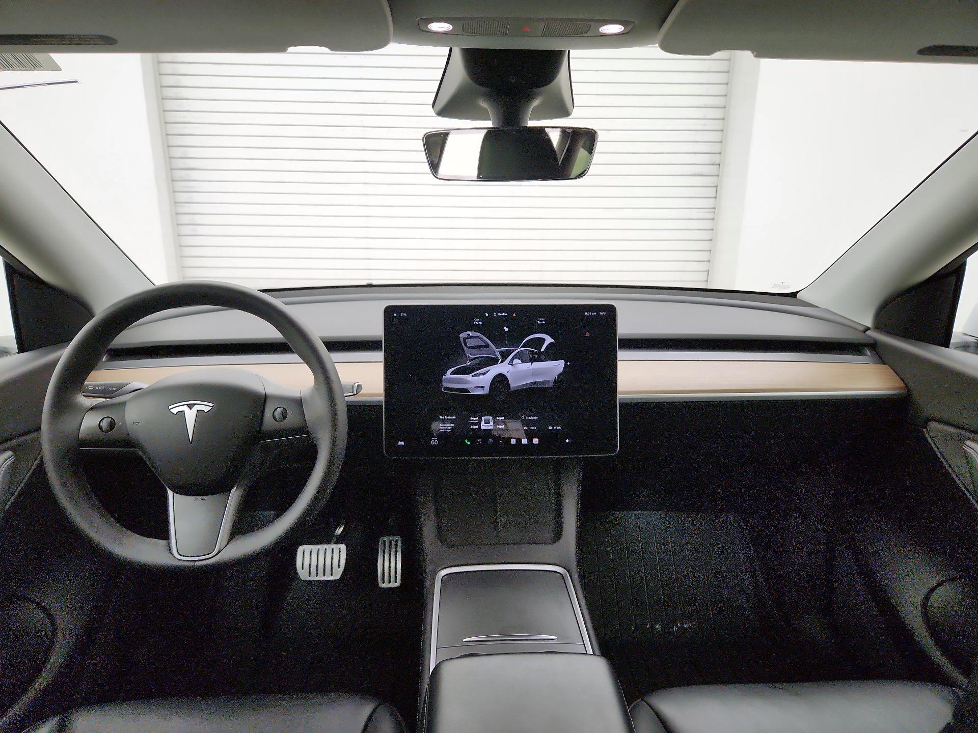 Thumbnail: 2022 Tesla Model Y - 9