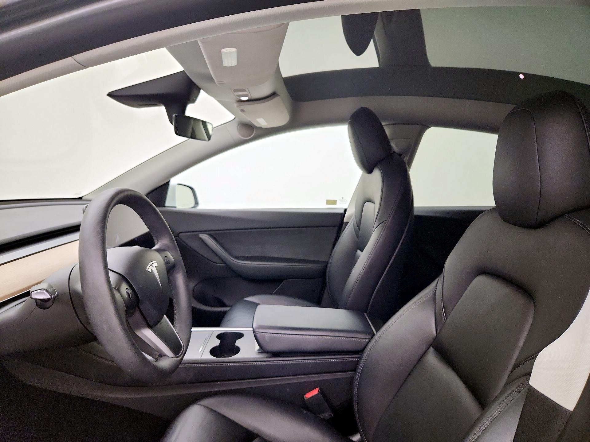 Thumbnail: 2022 Tesla Model Y - 19
