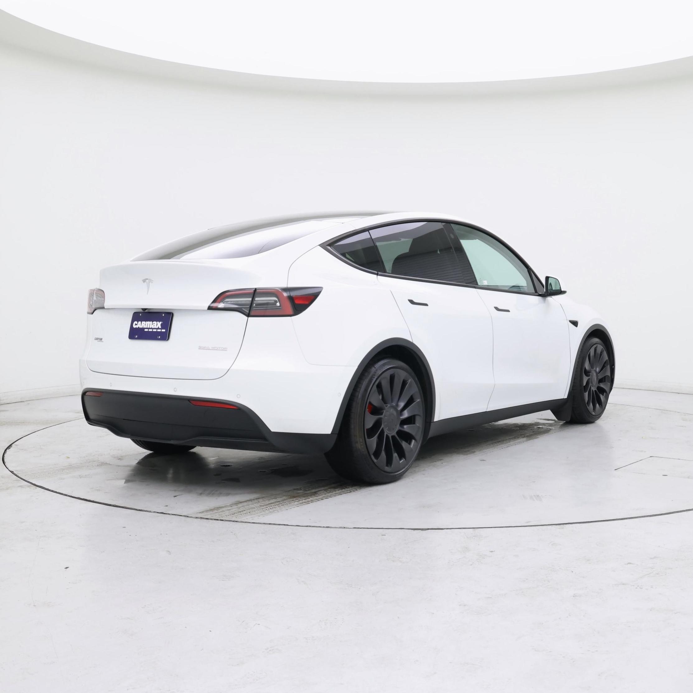 Thumbnail: 2022 Tesla Model Y - 8