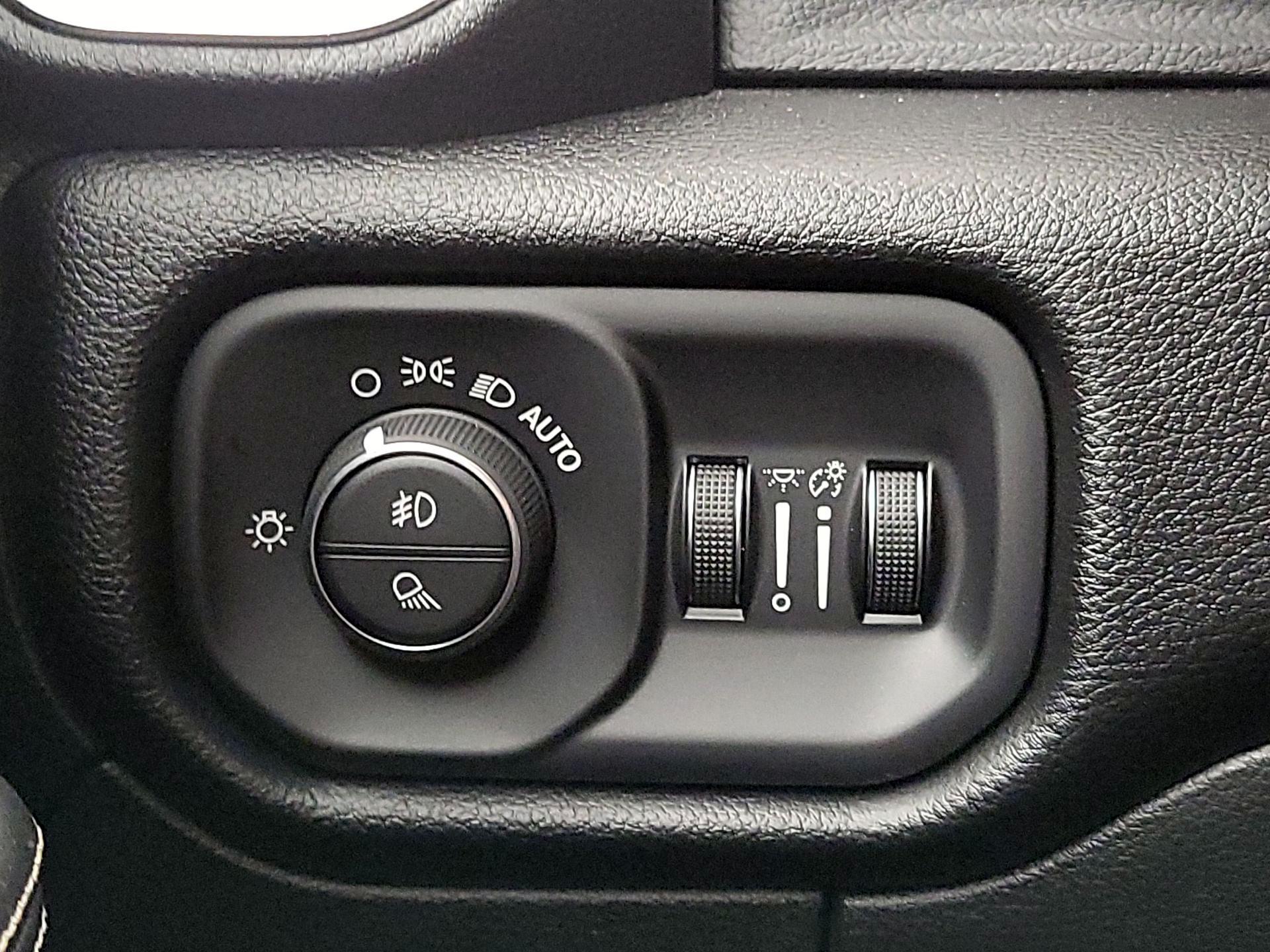 Thumbnail: 2022 RAM 1500 - 13