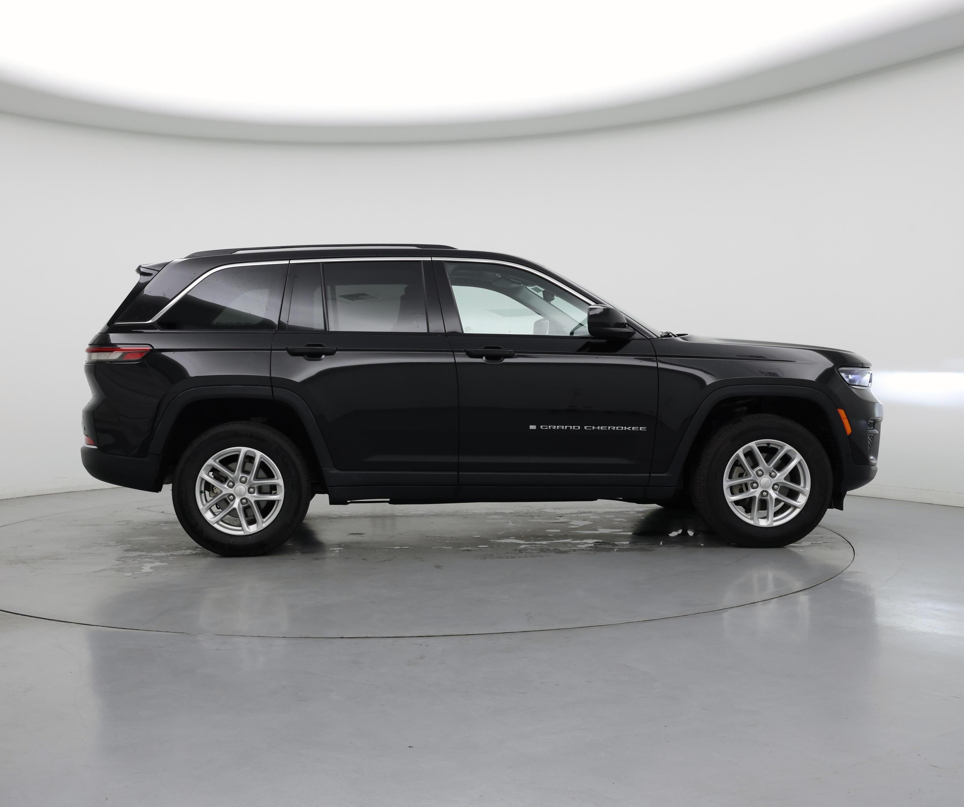 Thumbnail: 2023 Jeep Grand Cherokee - 7