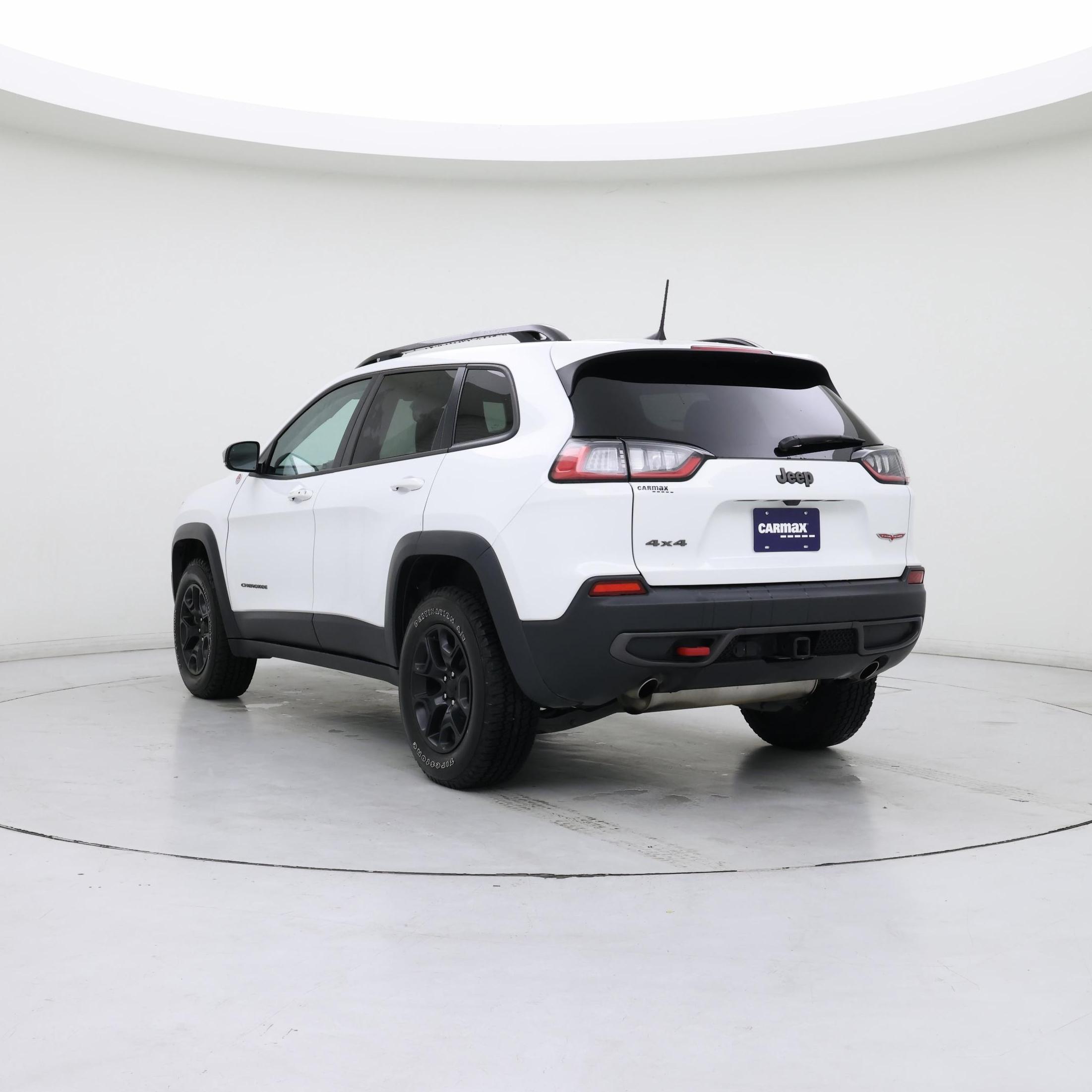 Thumbnail: 2022 Jeep Cherokee - 2