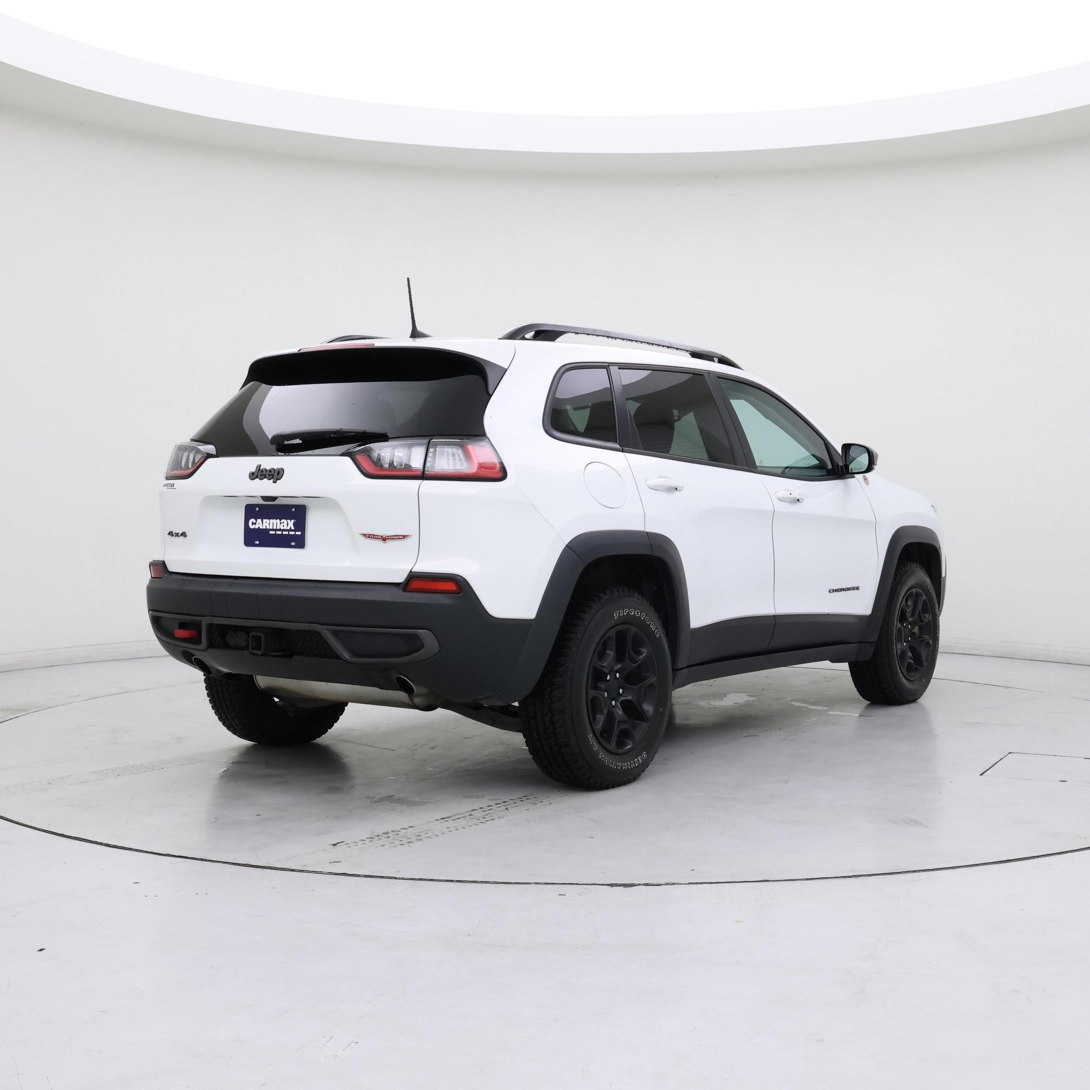 Thumbnail: 2022 Jeep Cherokee - 8