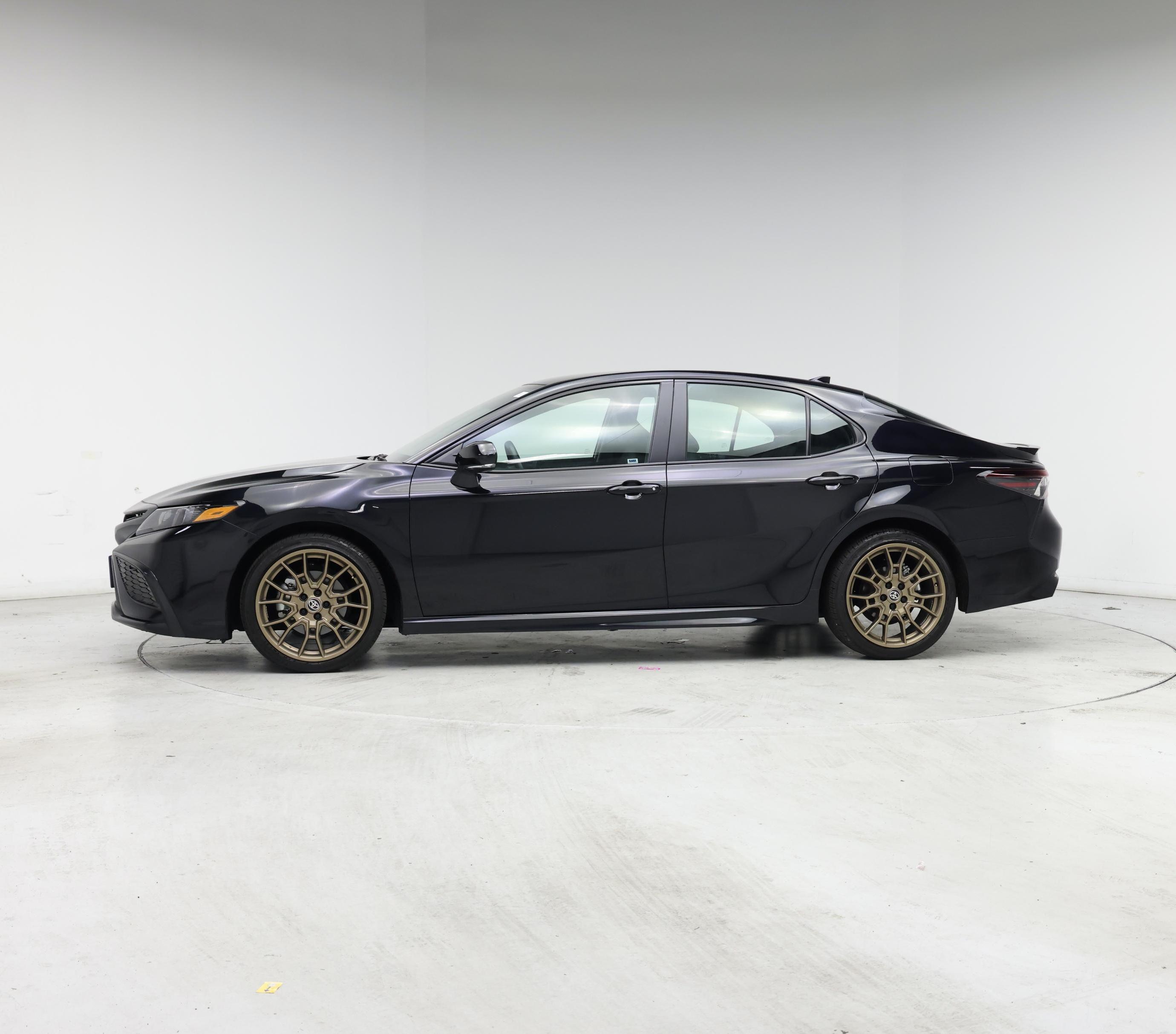 Thumbnail: 2024 Toyota Camry - 3