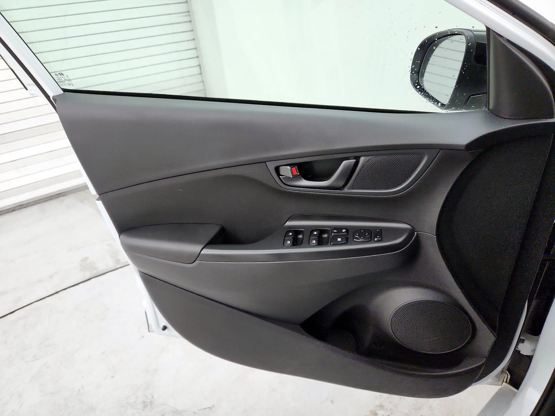 Thumbnail: 2023 Hyundai Kona - 12