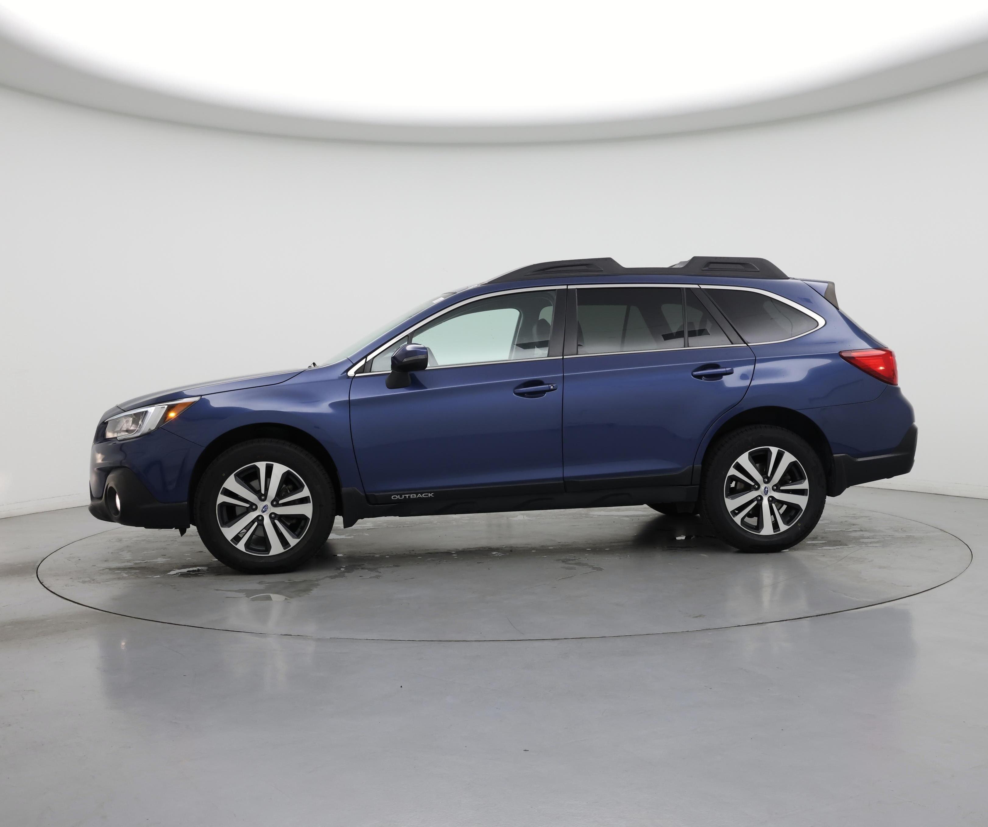 Thumbnail: 2019 Subaru Outback - 3