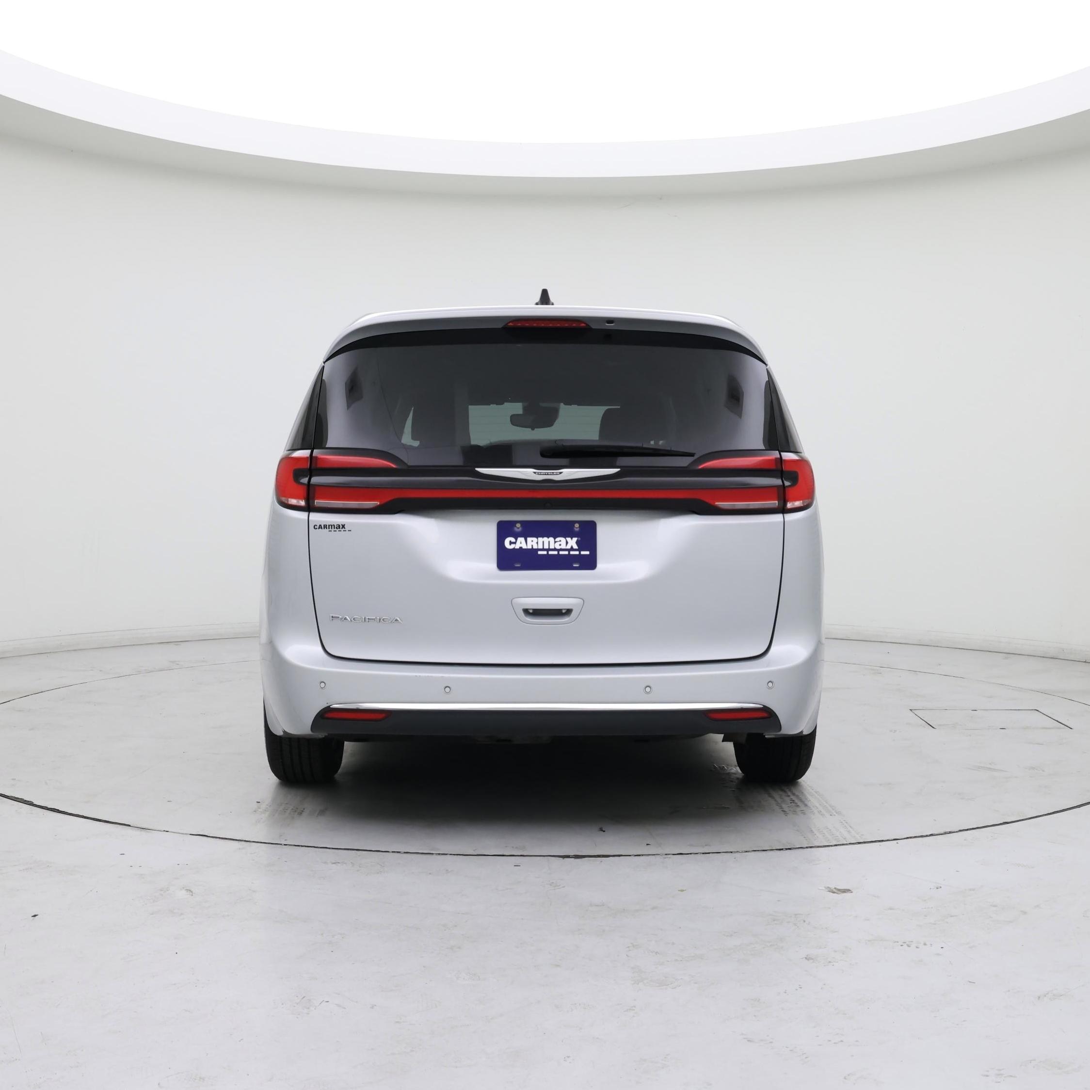 Thumbnail: 2023 Chrysler Pacifica - 6