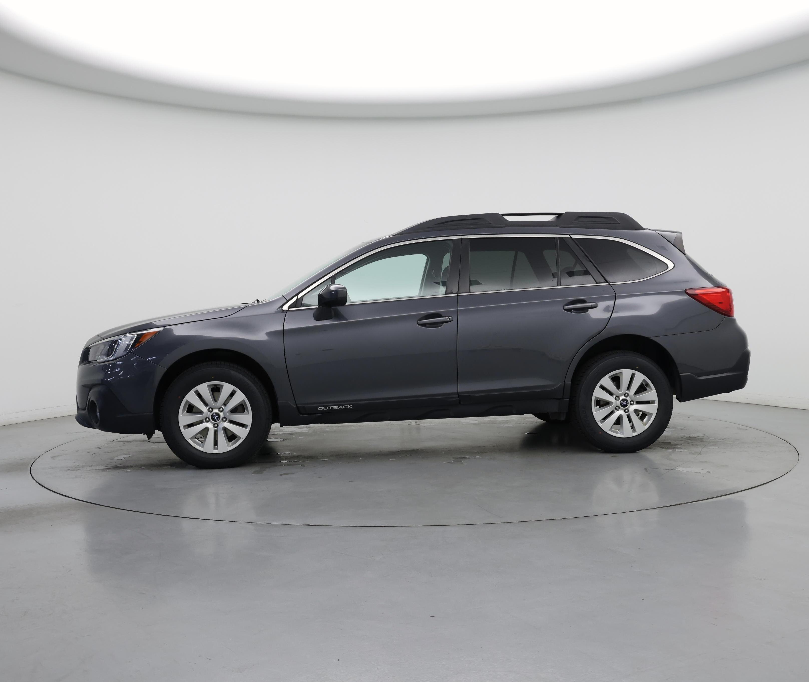 Thumbnail: 2018 Subaru Outback - 3