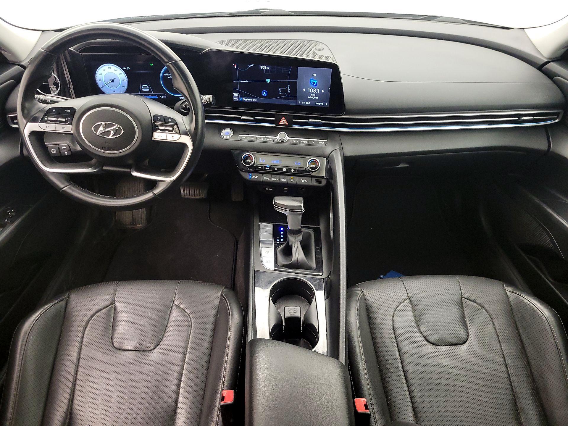 Thumbnail: 2022 Hyundai Elantra - 9