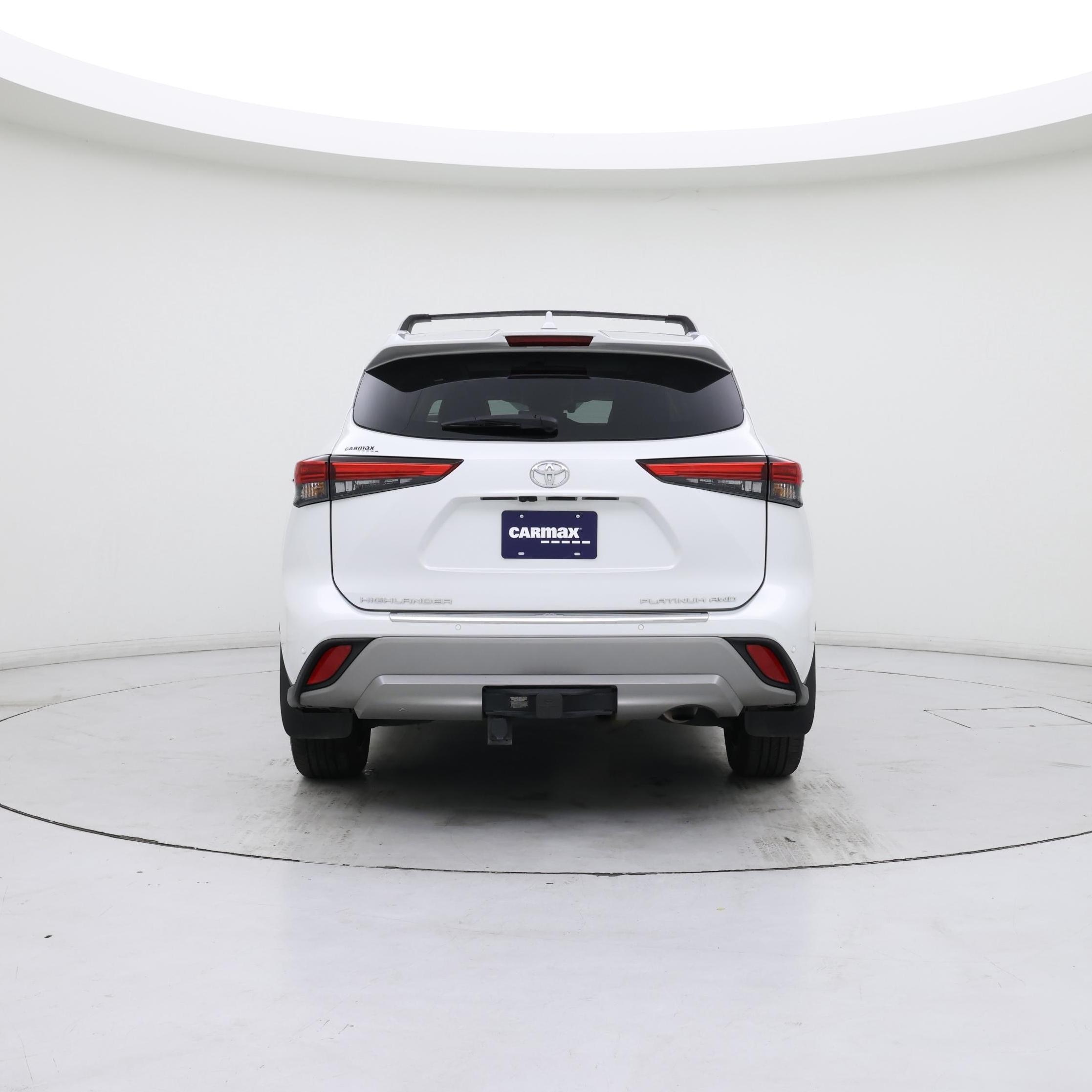 Thumbnail: 2023 Toyota Highlander - 6