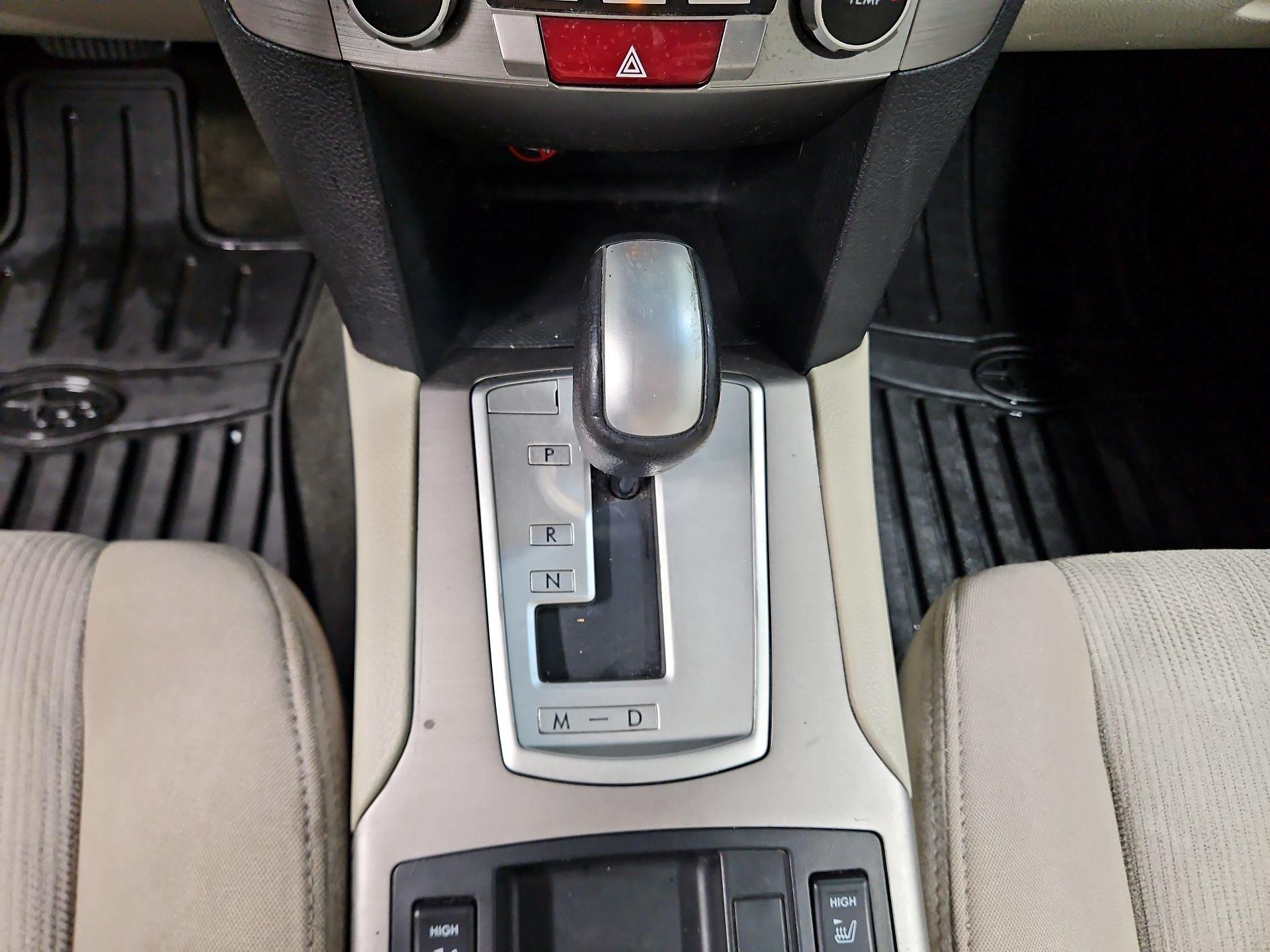 Thumbnail: 2013 Subaru Outback - 16