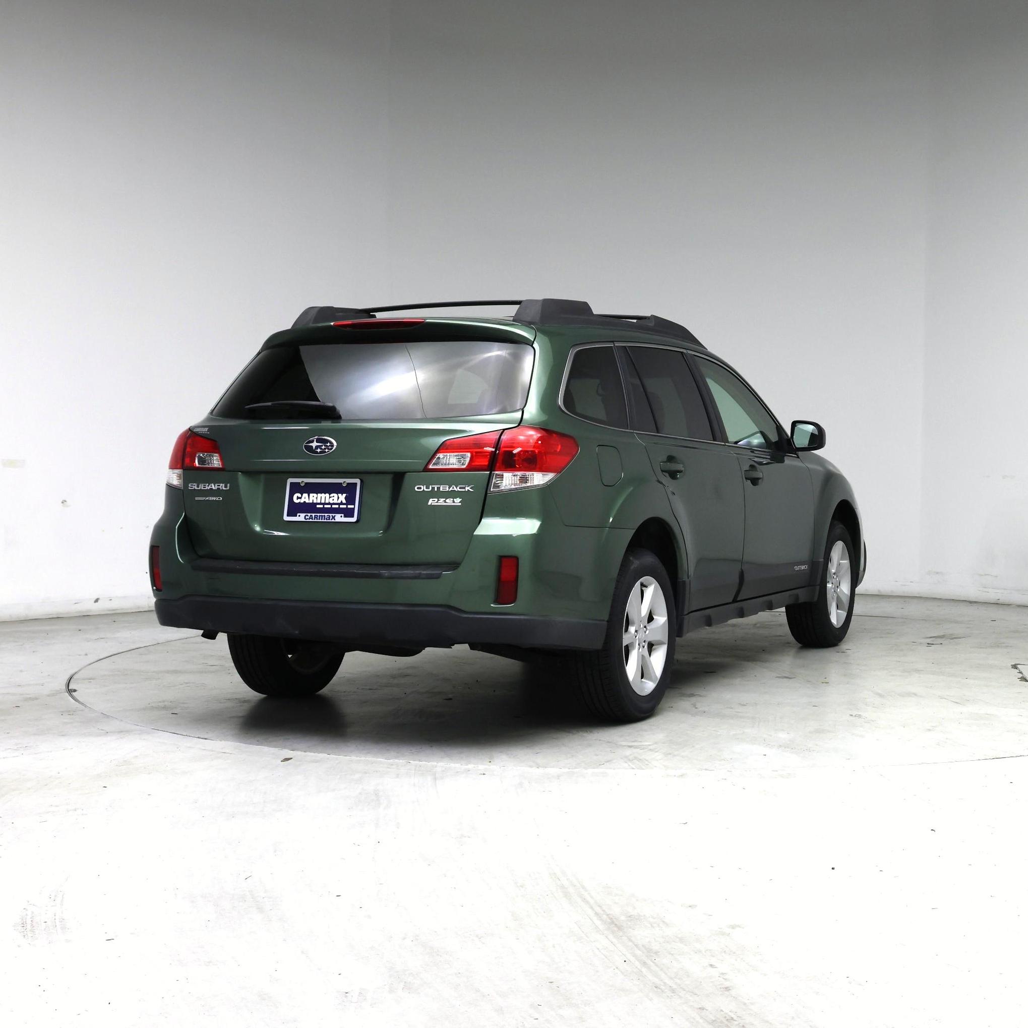 Thumbnail: 2013 Subaru Outback - 8