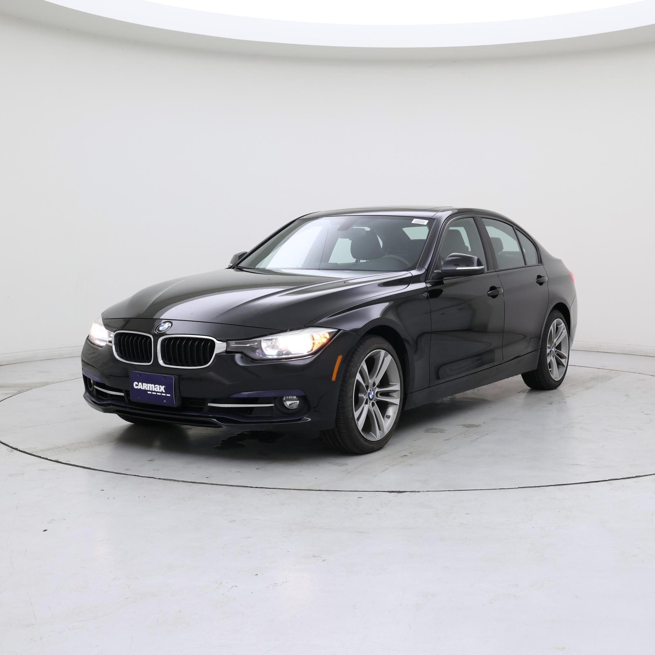 Thumbnail: 2016 BMW 3 Series - 4