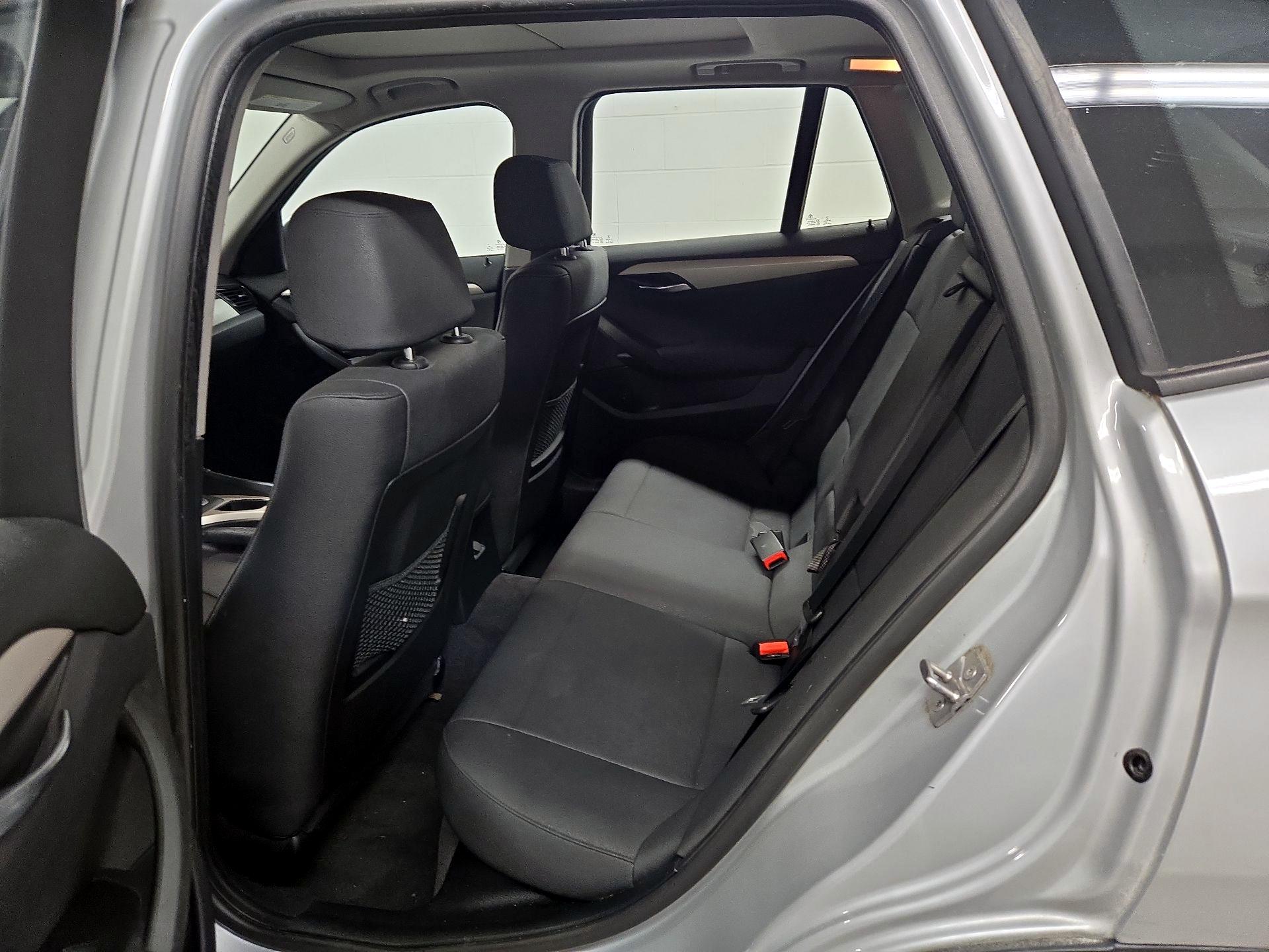 Thumbnail: 2014 BMW X1 - 19