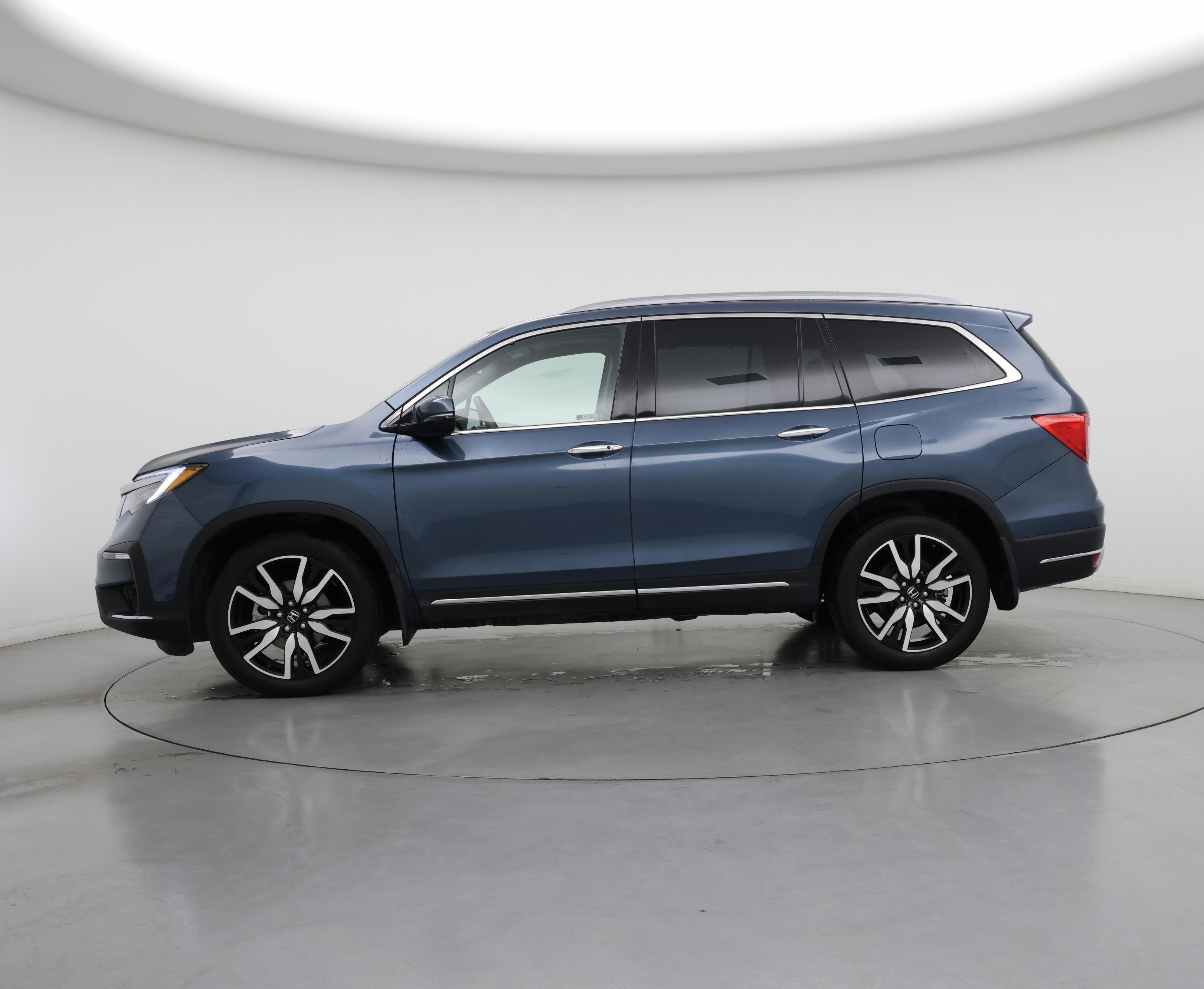 Thumbnail: 2021 Honda Pilot - 3