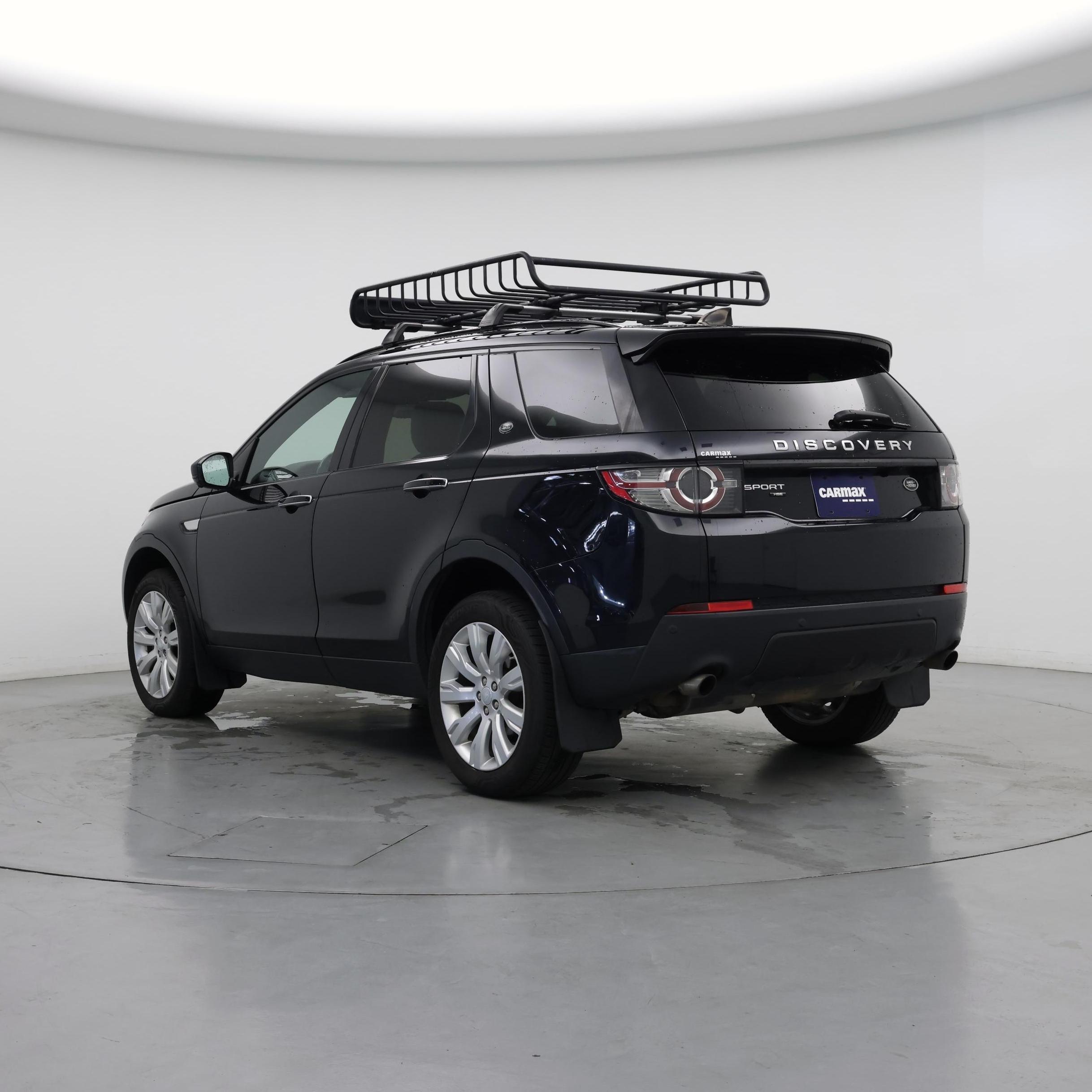 Thumbnail: 2017 Land Rover Discovery Sport - 2
