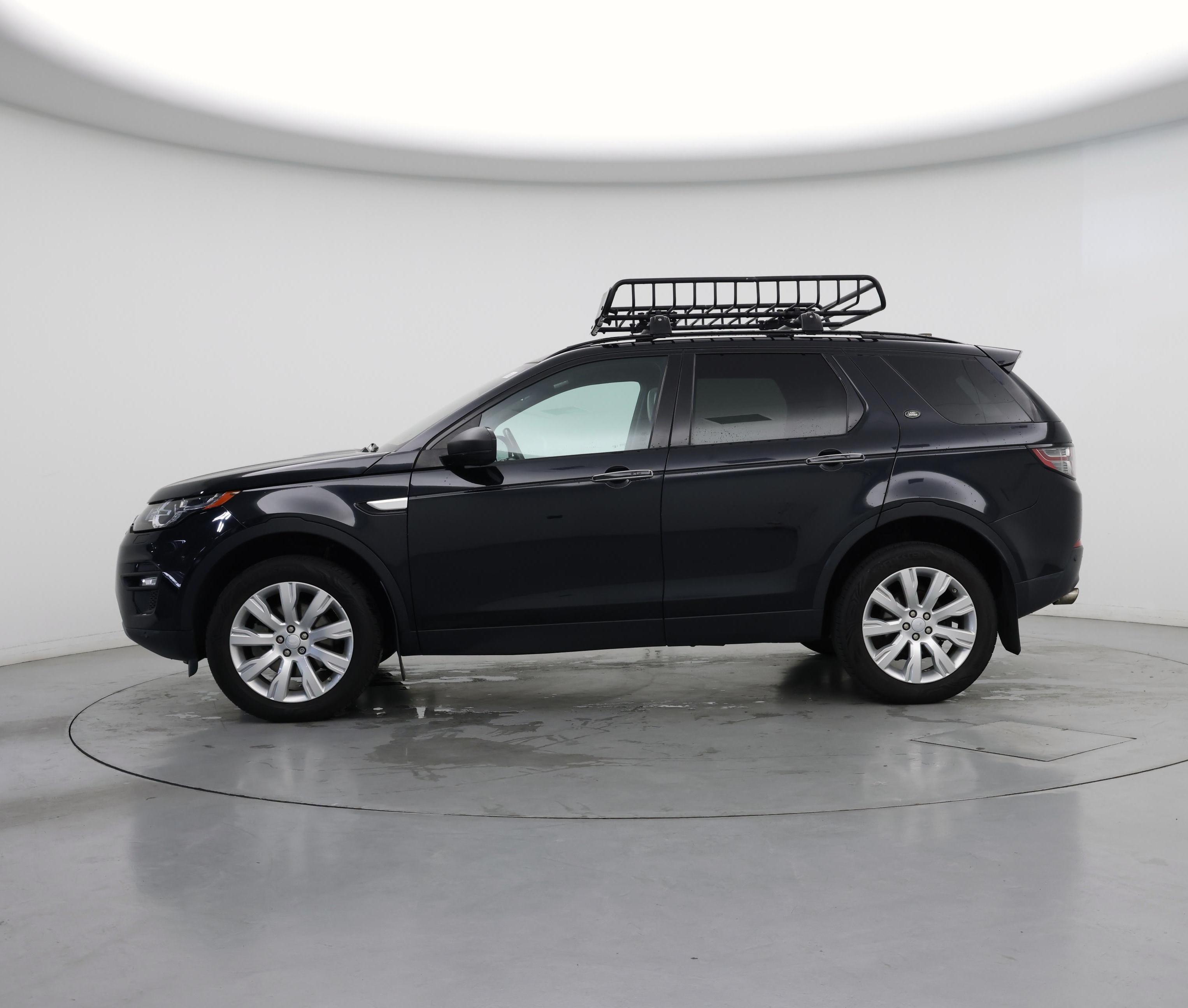Thumbnail: 2017 Land Rover Discovery Sport - 3