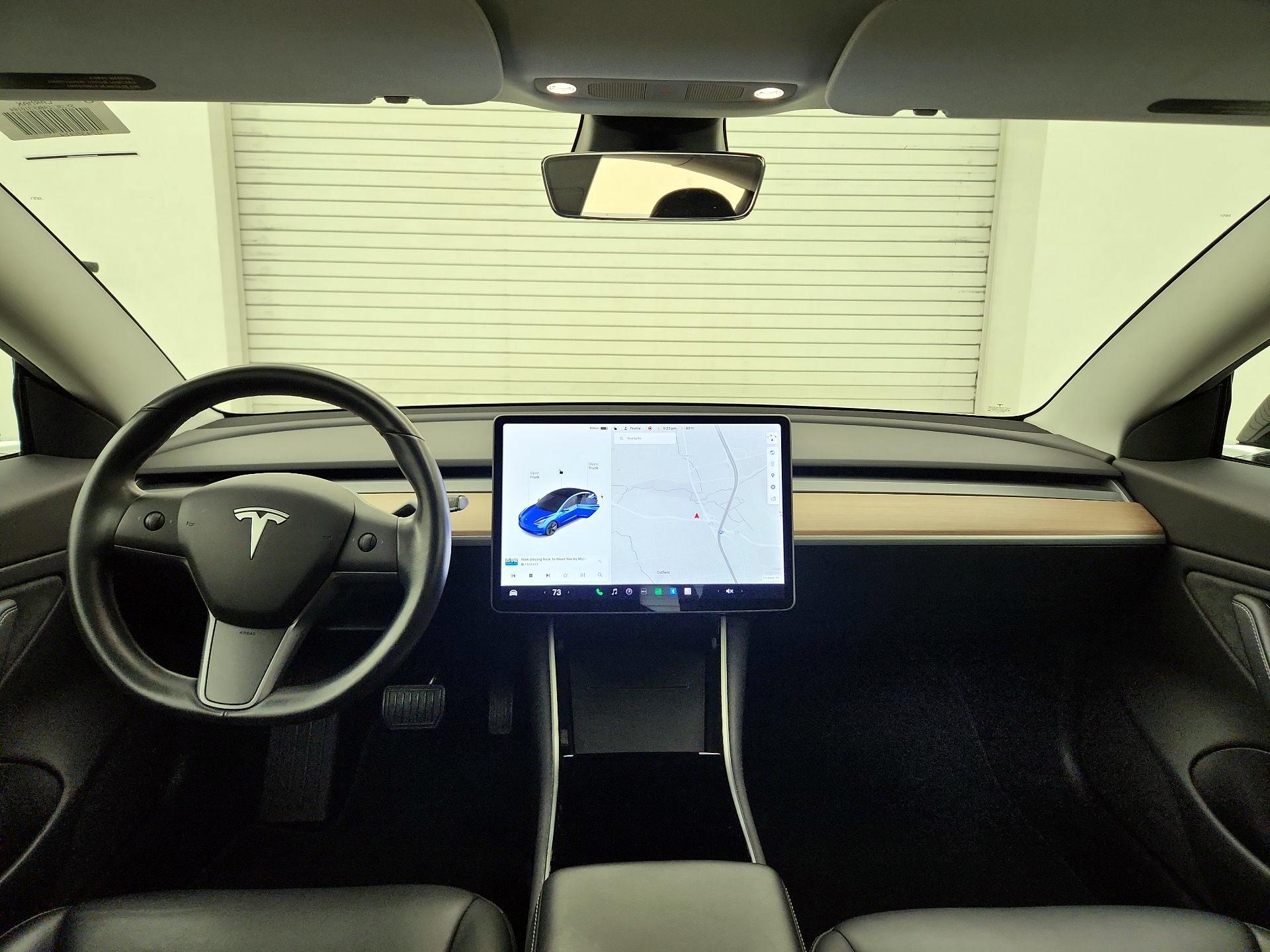 Thumbnail: 2019 Tesla Model 3 - 9