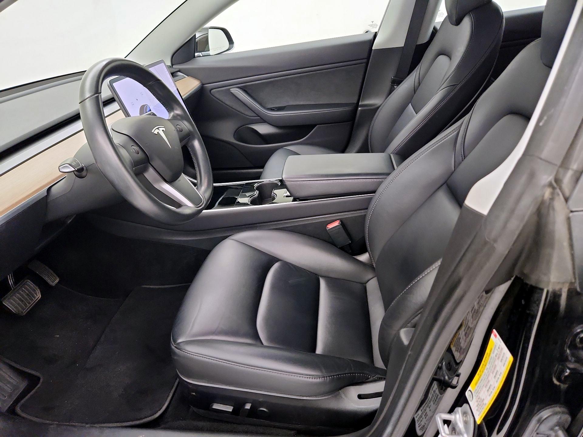 Thumbnail: 2019 Tesla Model 3 - 11