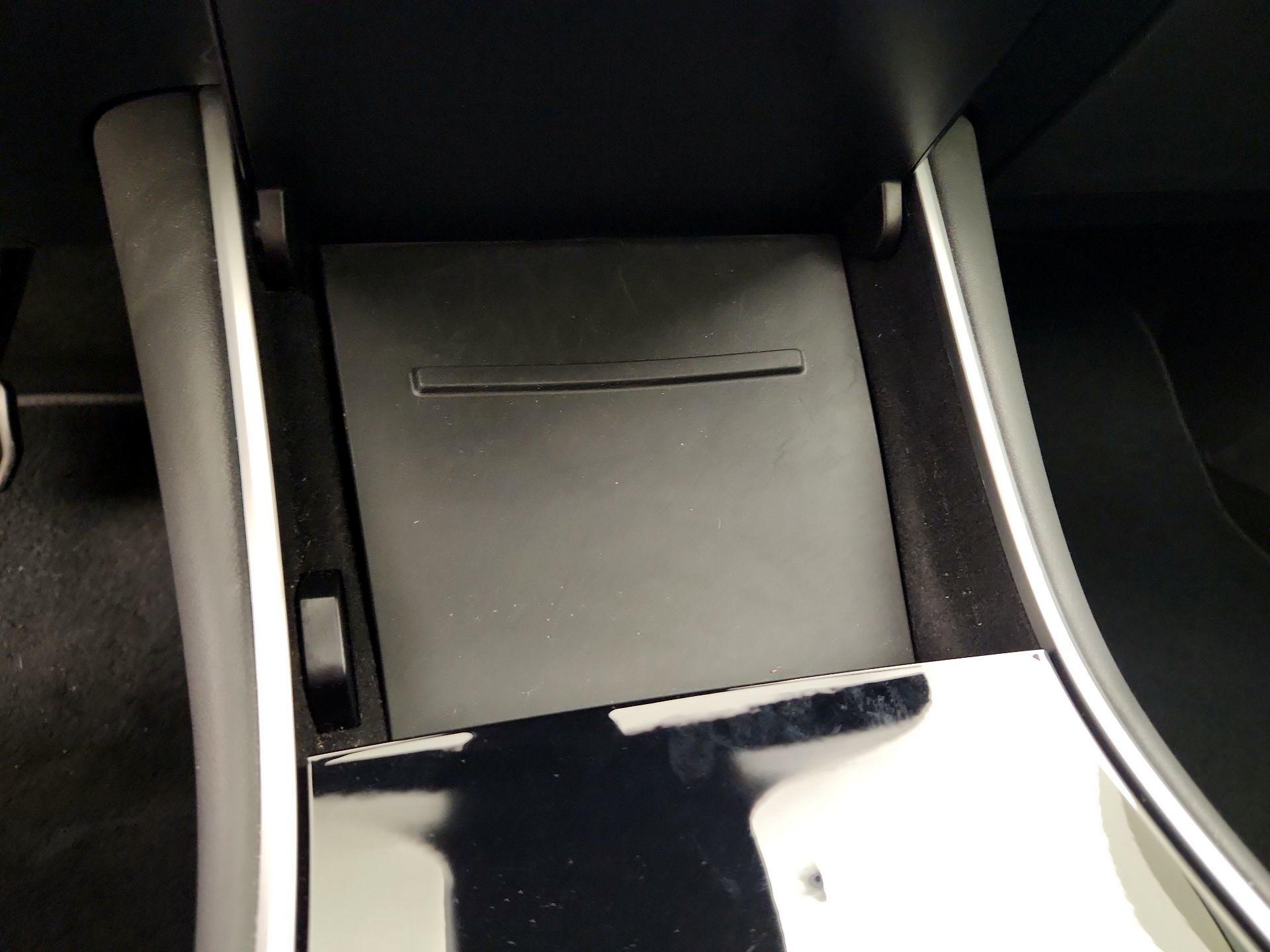 Thumbnail: 2019 Tesla Model 3 - 18
