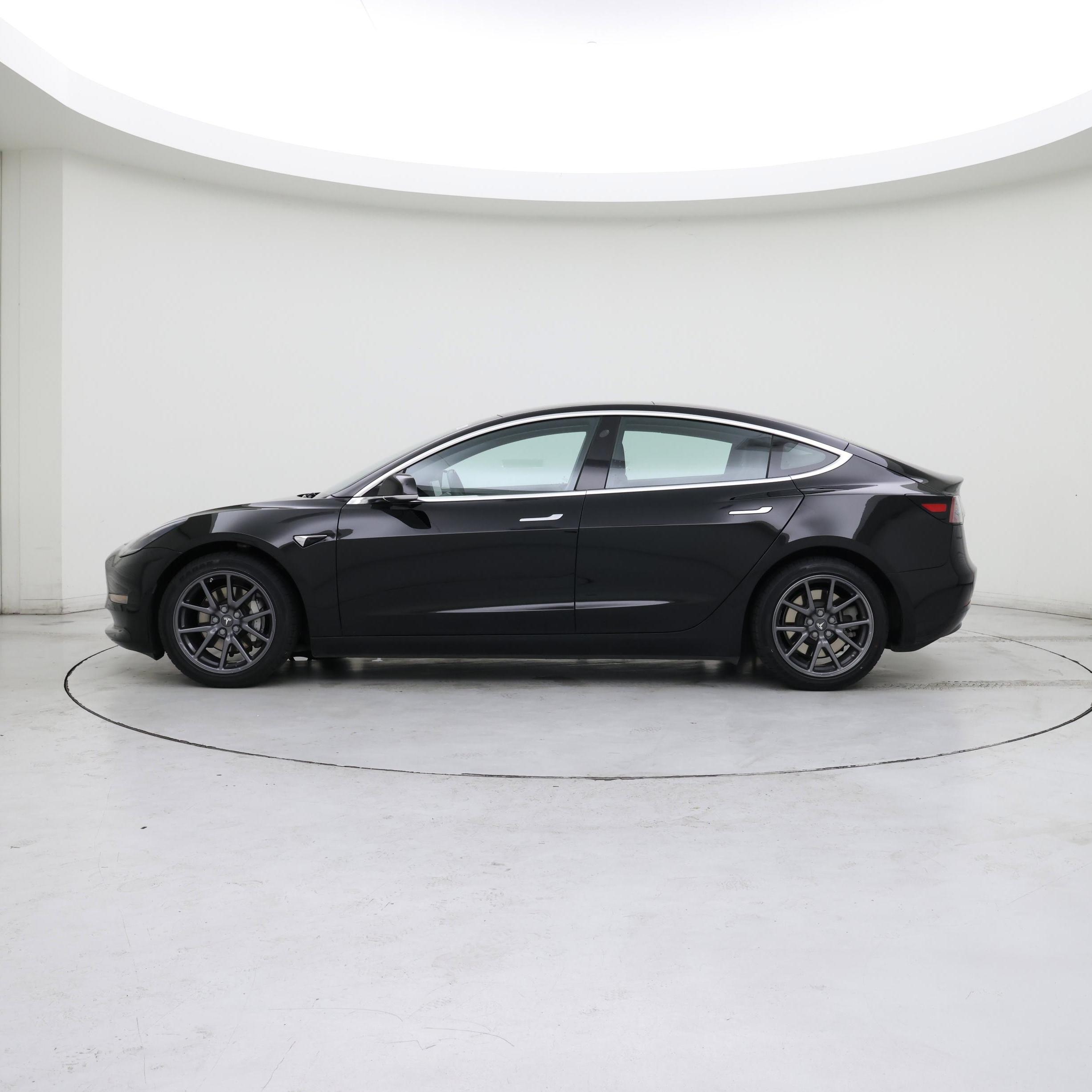 Thumbnail: 2019 Tesla Model 3 - 3